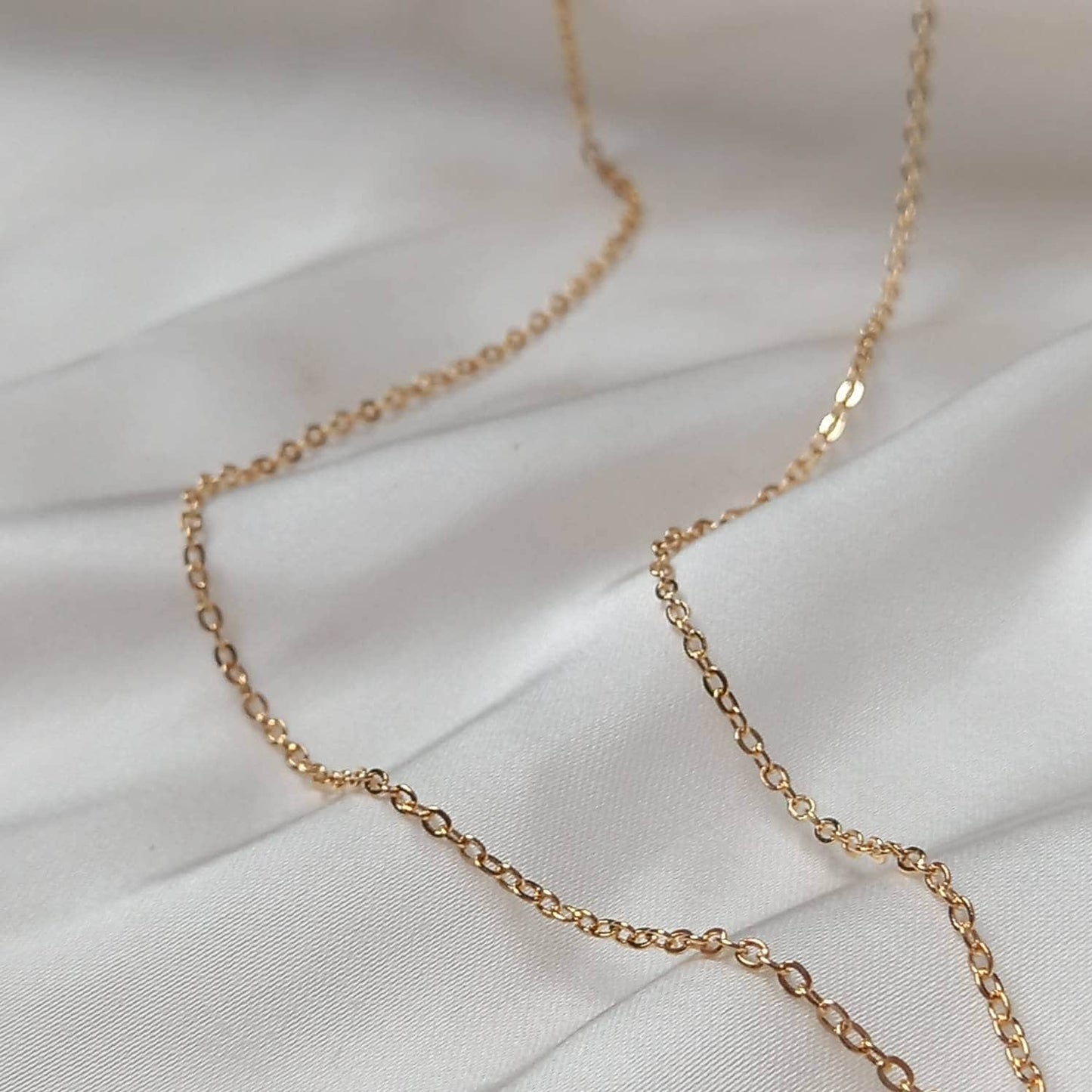 Gold Bumble Bee Necklace - Gold Jewellery, Accessories, Gold Bee Necklace, Bee Jewelley, Gold Necklace, Pendant Necklace, Insect Jewellery