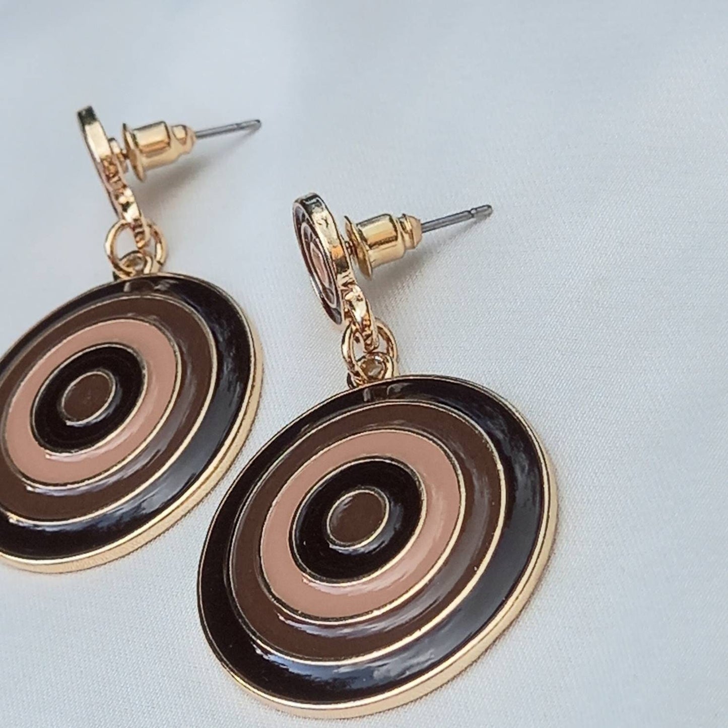 Brown & Gold Retro Circle Drop Earrings -  70's Style Earrings, Vintage Style, Hanging Jewellery,Accessories,Brown Jewellery,Gold Earrings