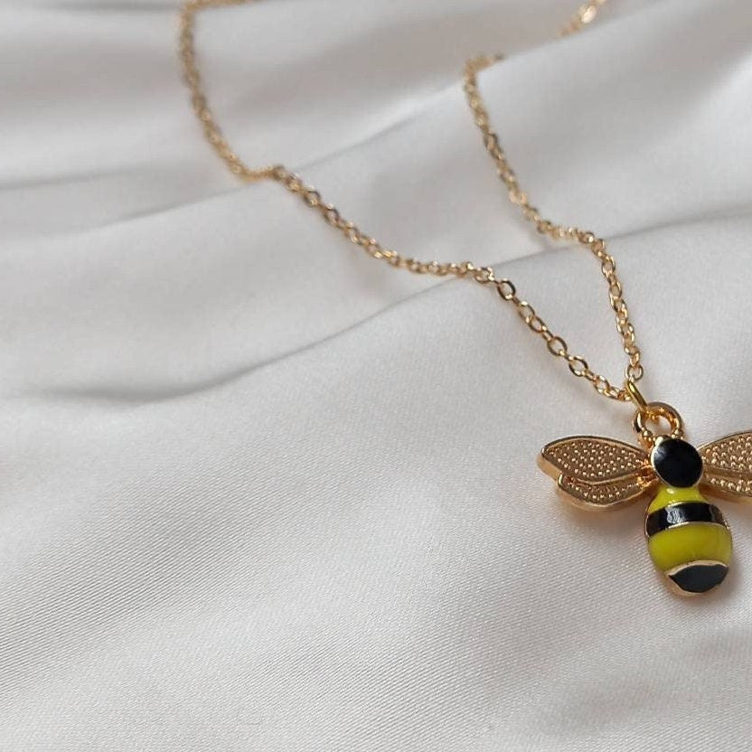 Gold Bumble Bee Necklace - Gold Jewellery, Accessories, Gold Bee Necklace, Bee Jewelley, Gold Necklace, Pendant Necklace, Insect Jewellery