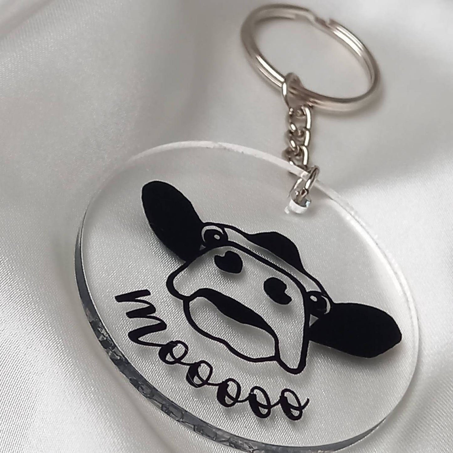 Cow Design Clear Keychain - Cow Keyring, Cow Gift, Cow Lover, Countryside Lover Gift, Outdoors Lover Gift, Cute Keychain Gift, Cute Keyring
