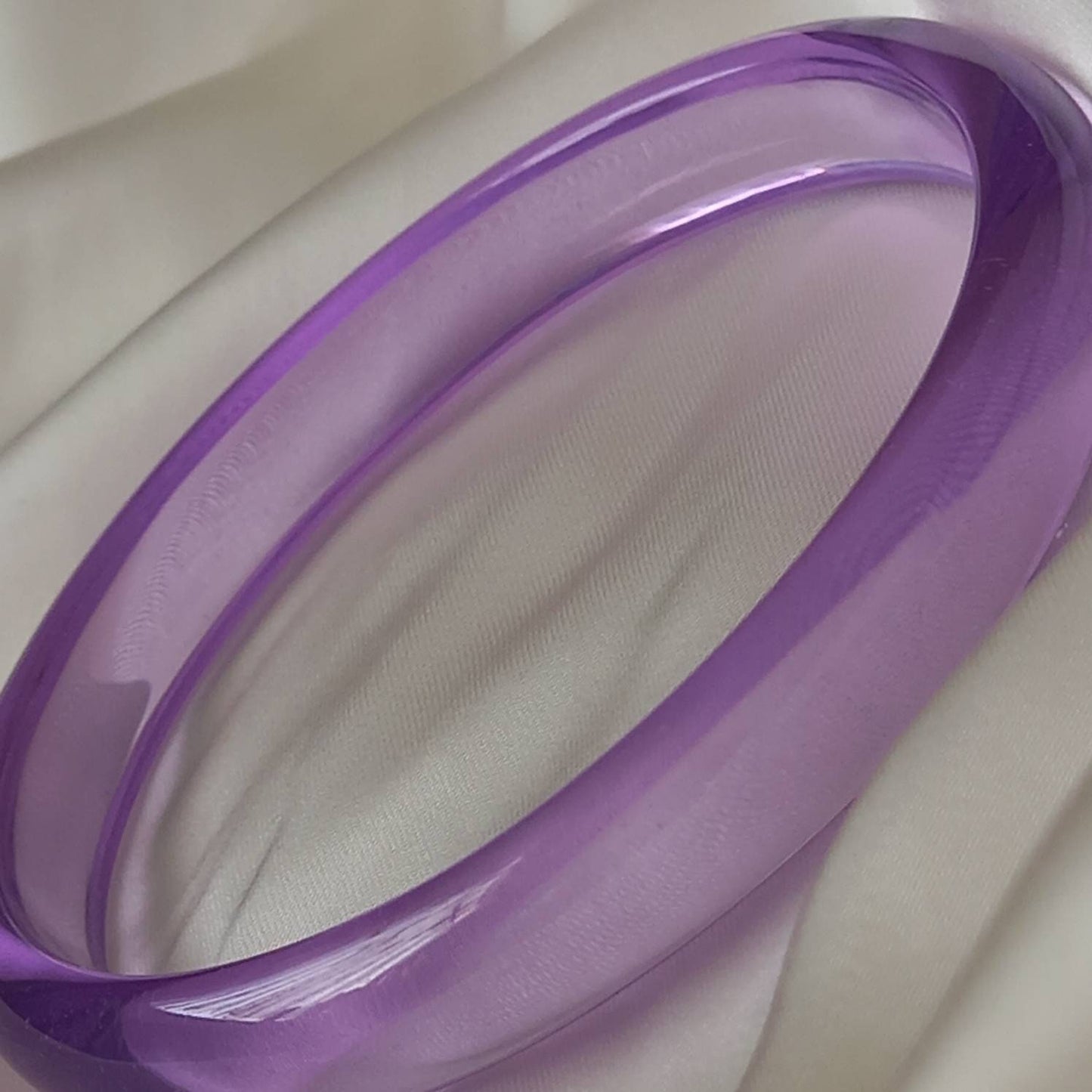Chunky Purple Resin Bracelet - Chunky Bracelet, Resin Bracelet, Purple Bracelet, Lilac Bracelet, Chunky jewellery, Purple Resin Jewellery