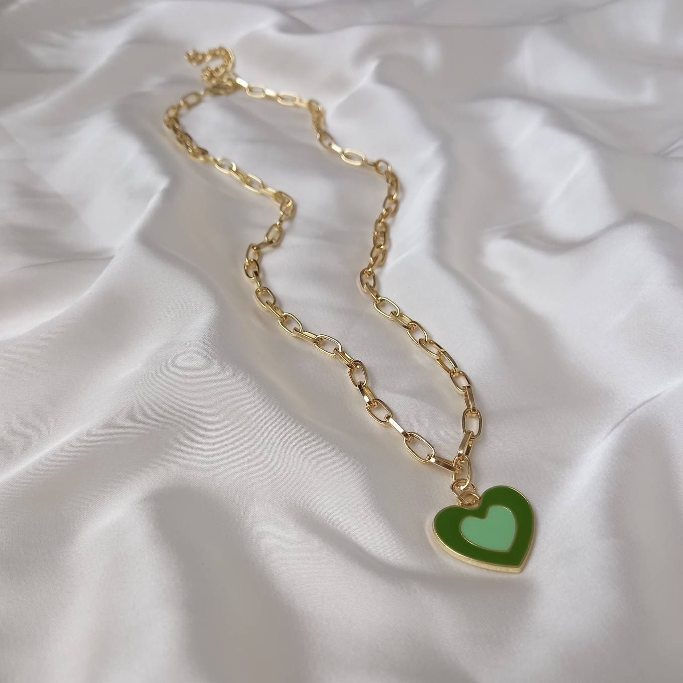 Green & Gold Retro Heart Necklace -  70's Style Necklace, Vintage Style, Hanging Jewellery, Accessories, Green Jewellery, Gold Necklace