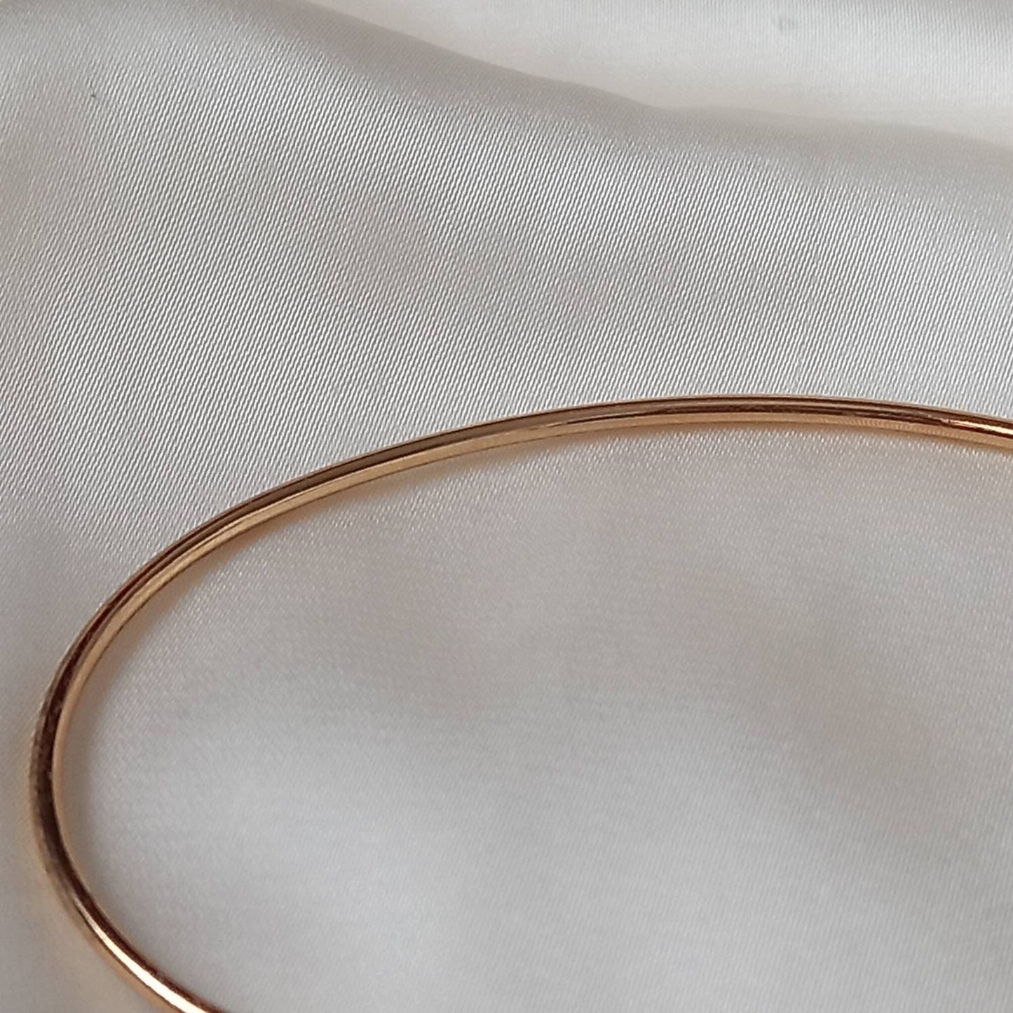 Gold Heart Bangle Bracelet - Gold Jewellery In The UK, Accessories, Gold Bangle, Bangle Jewellery,Minimal Bangle Bracelet,Gift For Her