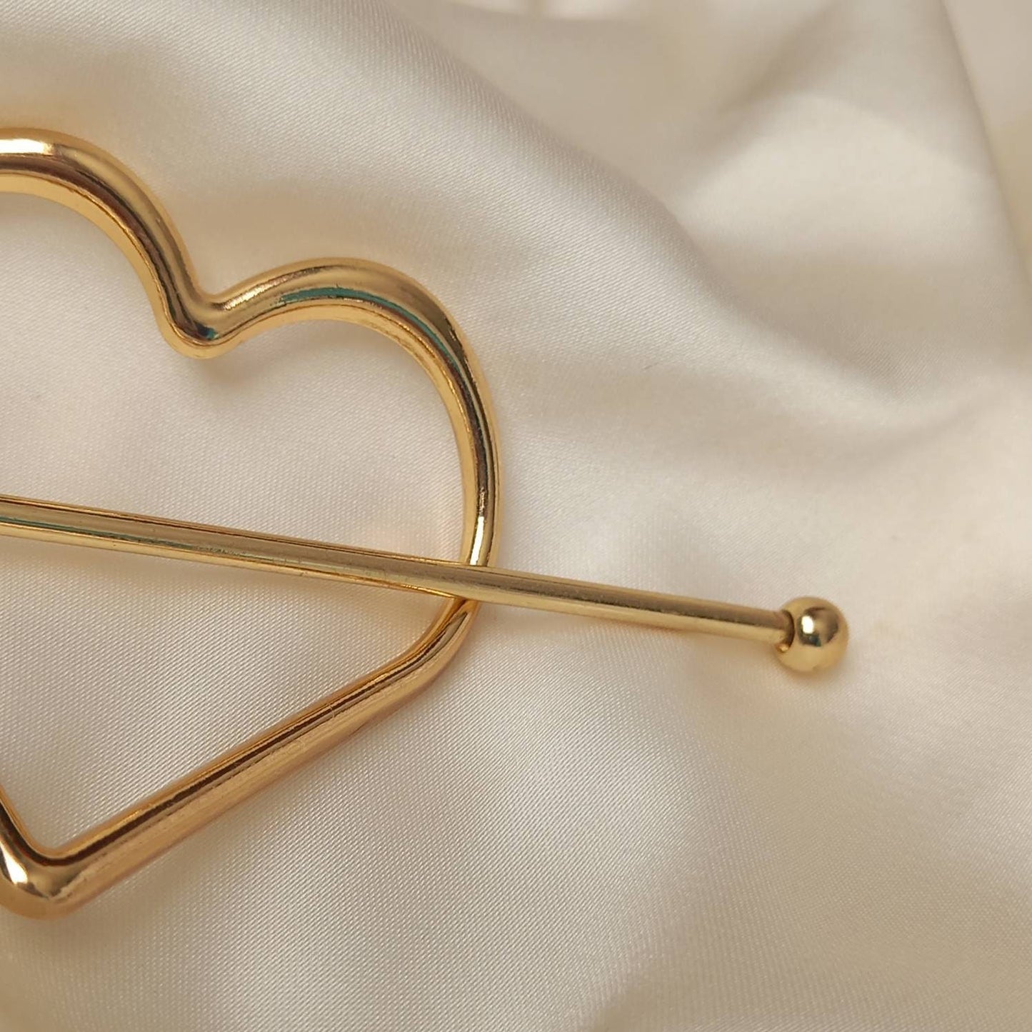 Gold Heart Hair Pin - Gold Hair Pin, Basic Hair Pin, Gold Jewellery, Simple Hair Accessories, Minimalistic Hair Accessory, Gold Hair Pins