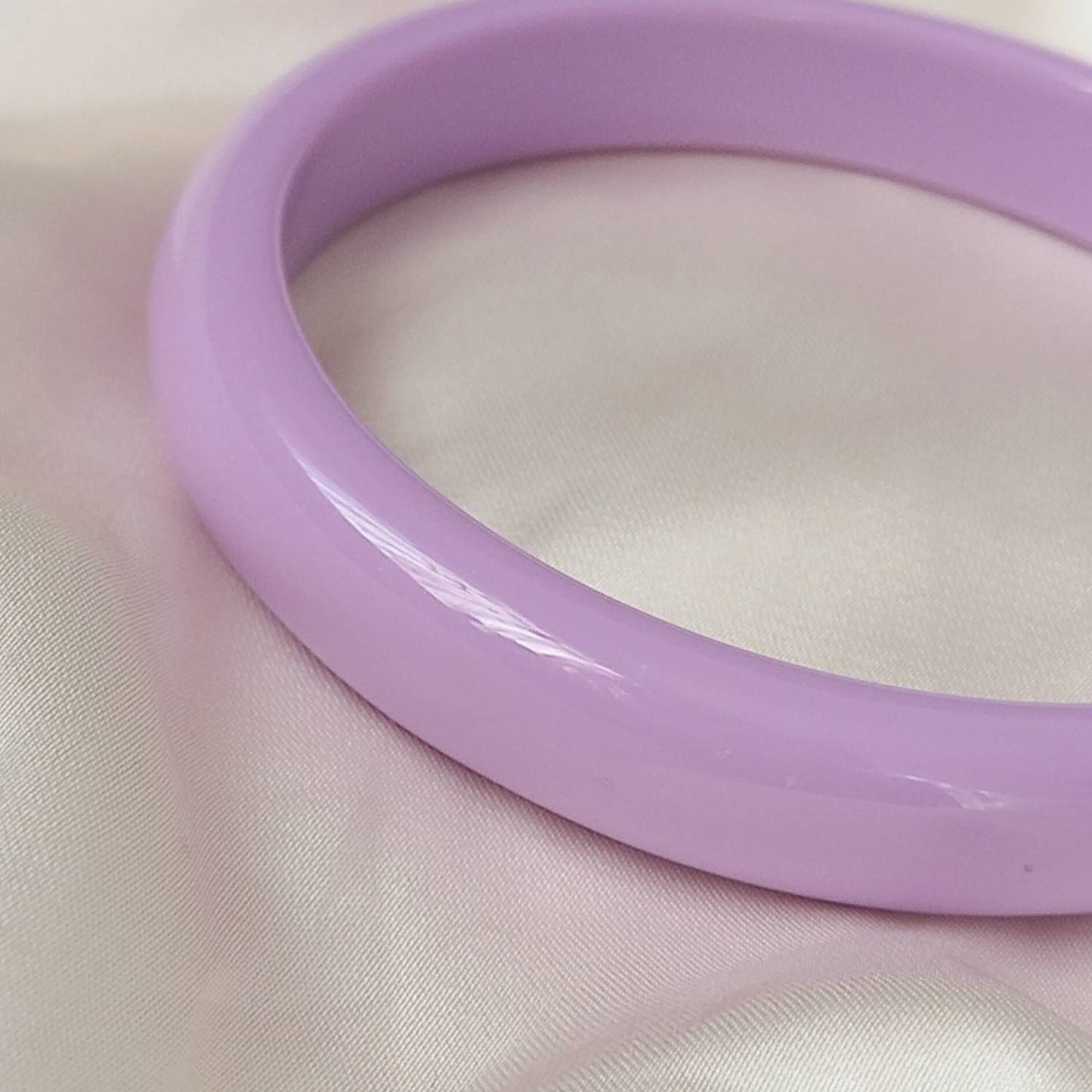 Chunky Purple Resin Bracelet - Chunky Bracelet, Resin Bracelet, Purple Bracelet, Lilac Bracelet, Chunky jewellery, Purple Resin Jewellery
