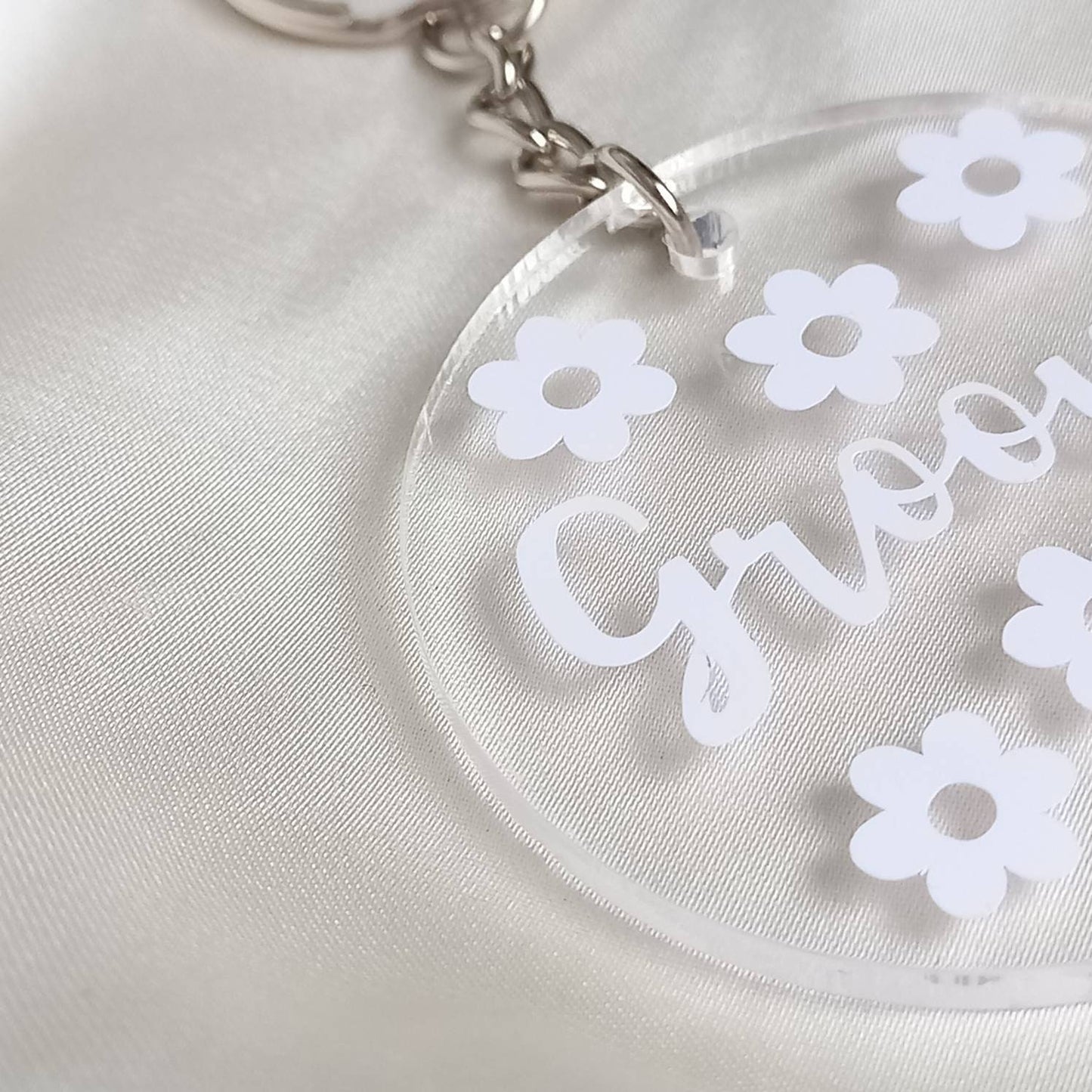 Groovy Retro Flower Keychain -  70's Style Design,Vintage Style Keychain,Retro Keychain,Funky Keychain,Keyring In The UK, Groovy Keychain