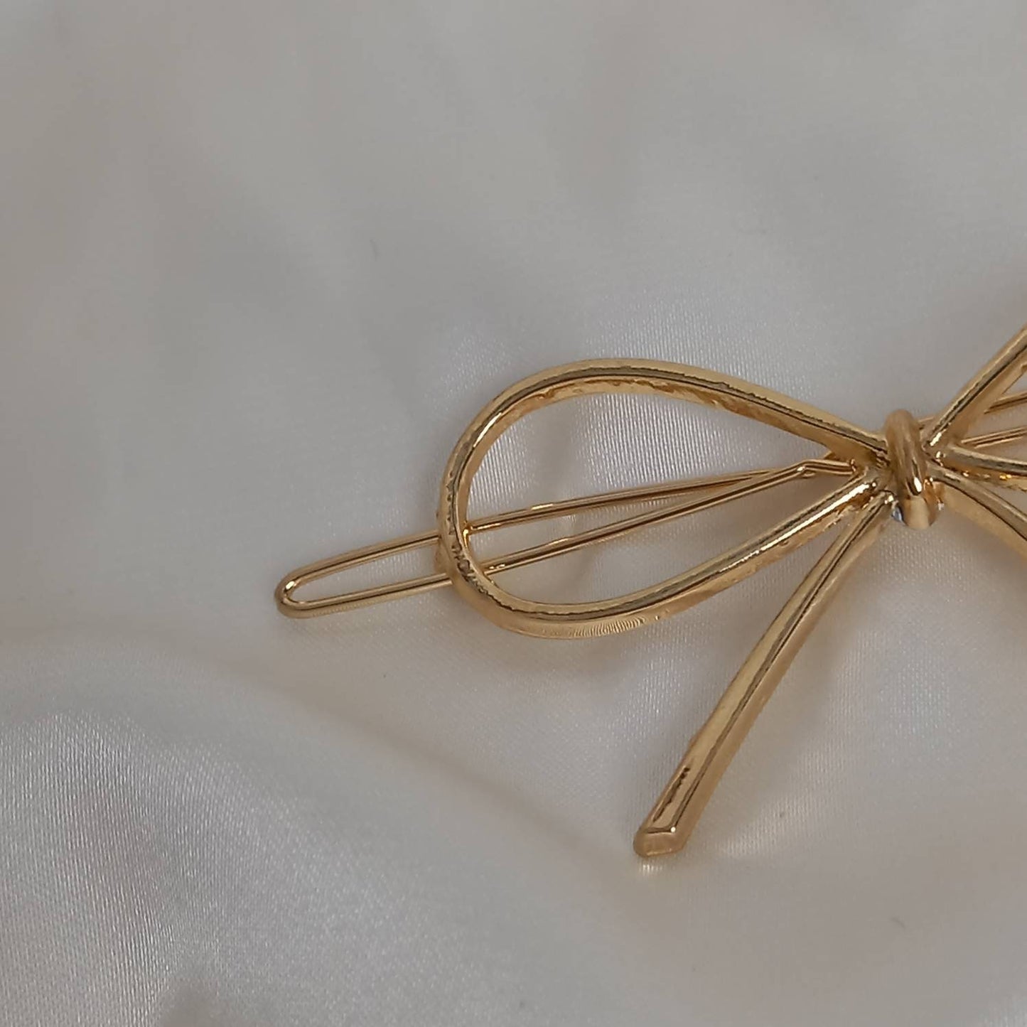 Gold Bow Hair Pin - Gold Hair Pin, Pretty Hair Pin, Jewellery, Simple Hair Accessories,Minimalistic Hair Accessorie,Gold Hair Pins In The UK