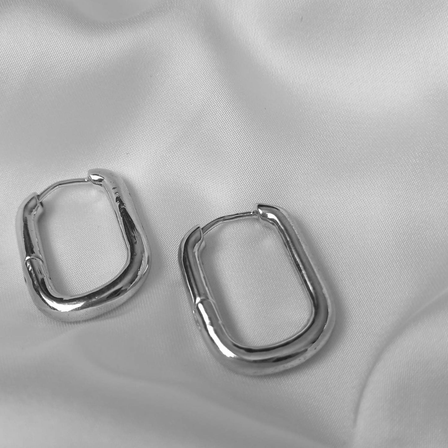 Small Silver Hoop Earrings - Lightweight Hoop Earrings, Small Silver Earrings, Hoop Earrings, Silver Earrings In The UK, Silver Jewellery