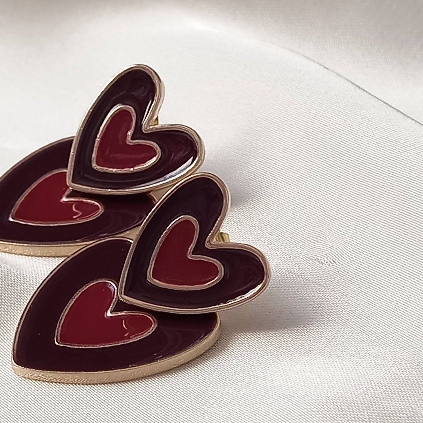 Brown & Gold Retro Heart Drop Earrings -  70's Style Earrings, Vintage Style, Hanging Jewellery,Accessories,Brown Jewellery,Gold Earrings