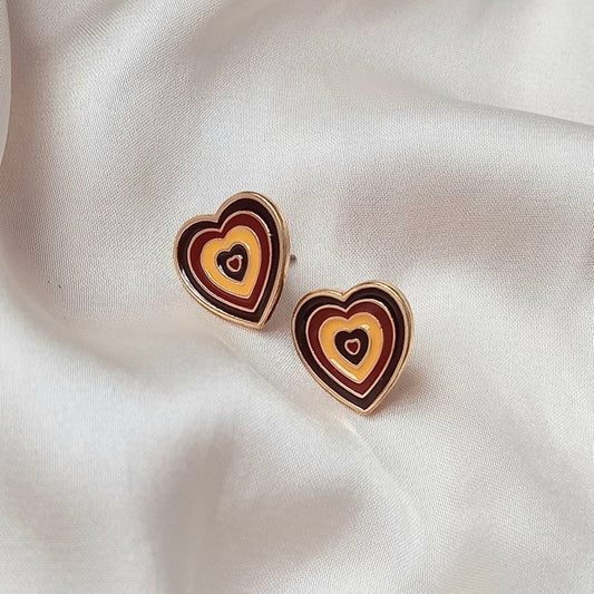Brown & Gold Retro Heart Stud Earrings -  Brown 70's Style Earrings,Vintage Style,Brown Jewellery,Gold Earrings,Gold Heart Stud Earrings
