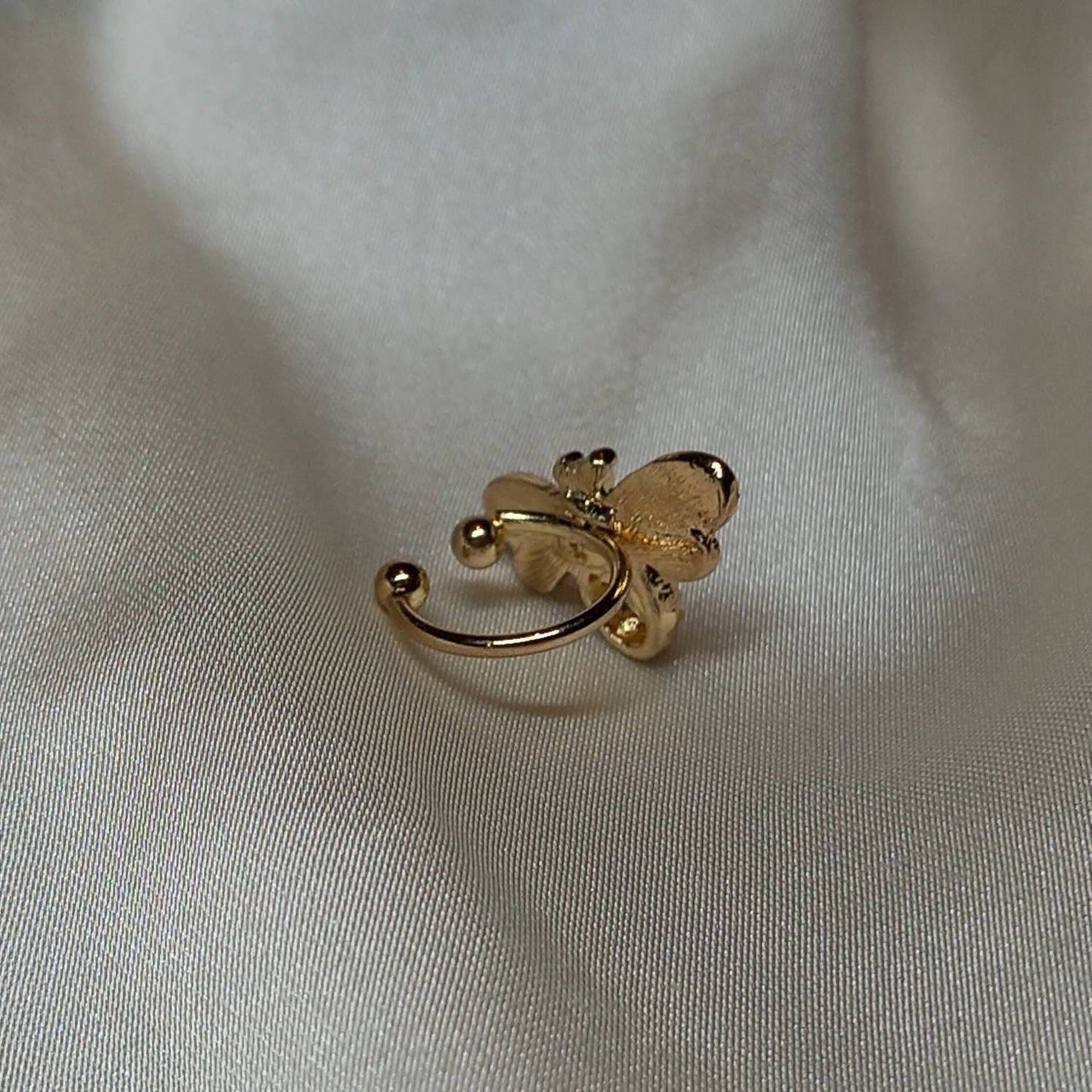 Gold Bumble Bee Ear Cuff - Gold Jewellery, Ear Accessories In The UK, Gold Bee Jewelley, Gold Ear Cuff, Insect Jewellery No Piercing Earring