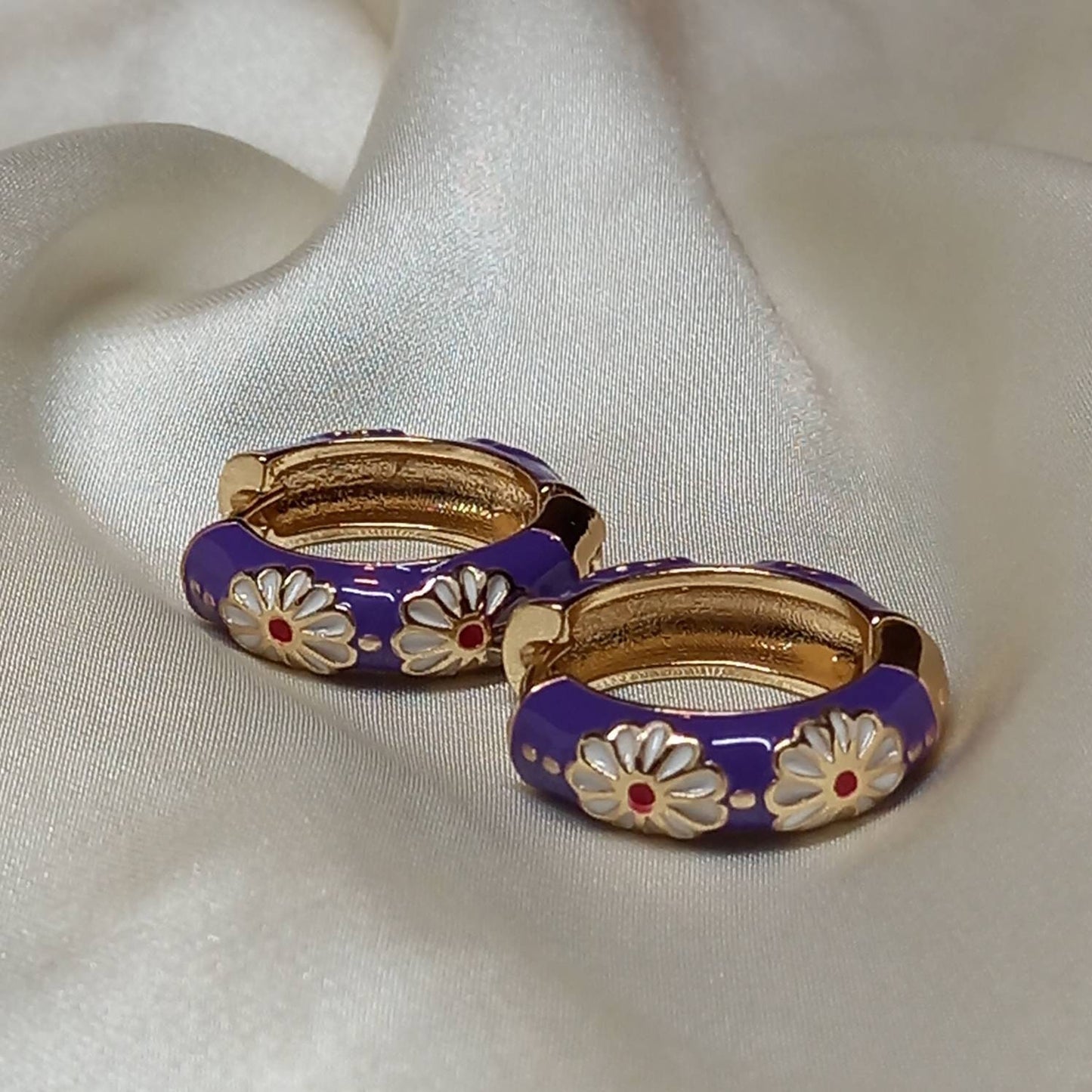 Purple Flower Hoop Earrings - Hanging Jewellery,Accessories,Flower Earrings,Flower Jewlellery,Vintage Style Earrings,White Flower Earrings