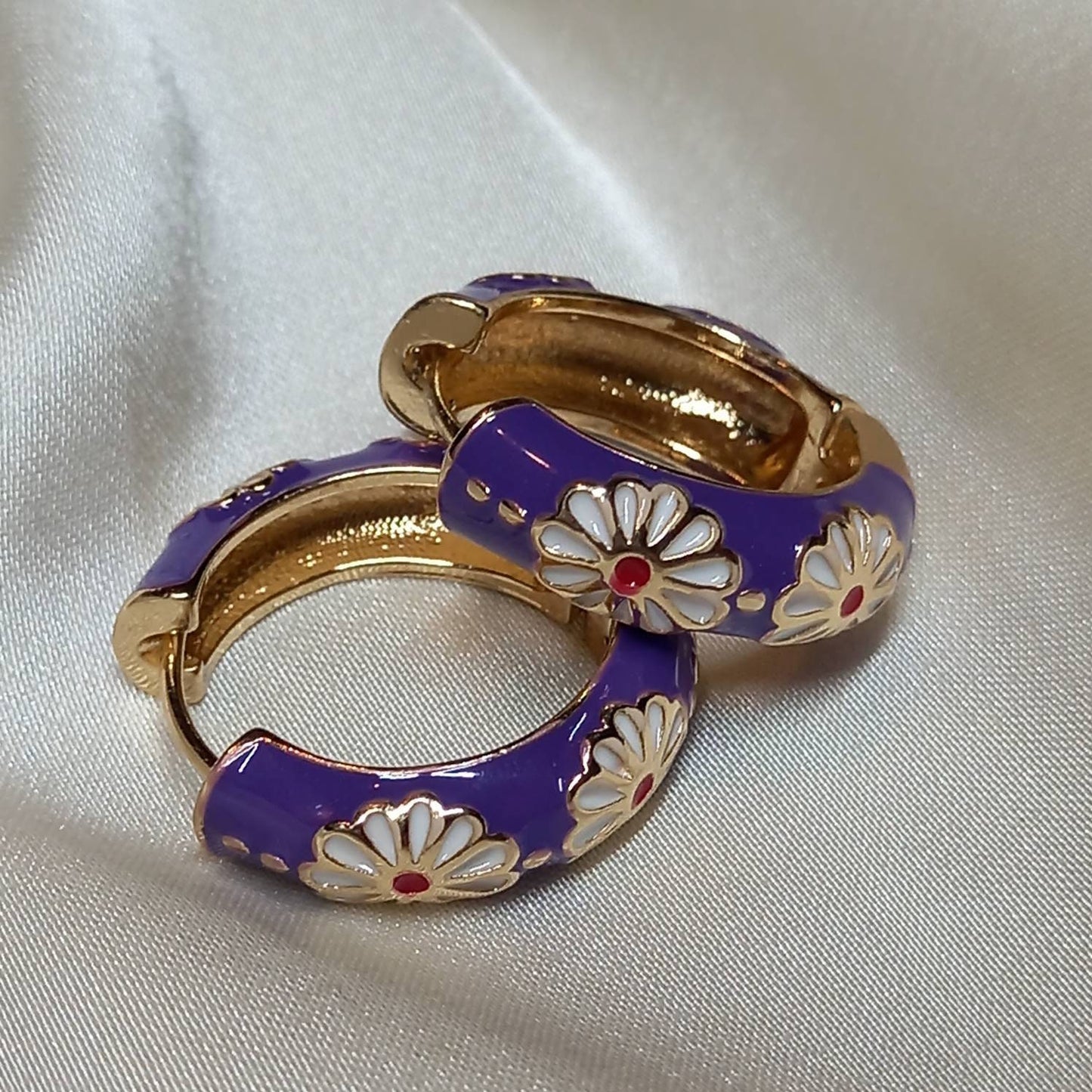 Purple Flower Hoop Earrings - Hanging Jewellery,Accessories,Flower Earrings,Flower Jewlellery,Vintage Style Earrings,White Flower Earrings