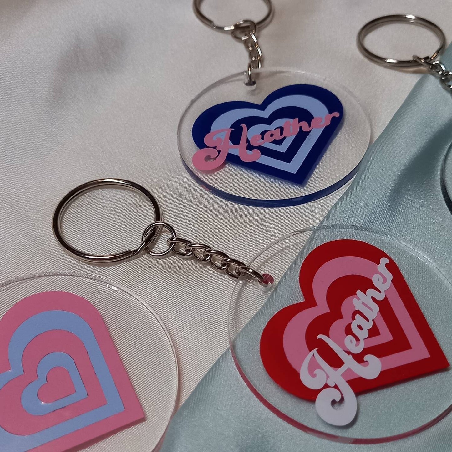 Personalised Retro Heart Keychain -  Personalised Keychain,70's Style Design,Vintage Style Keychain,Retro Keychain,Funky Keychain,Keyring