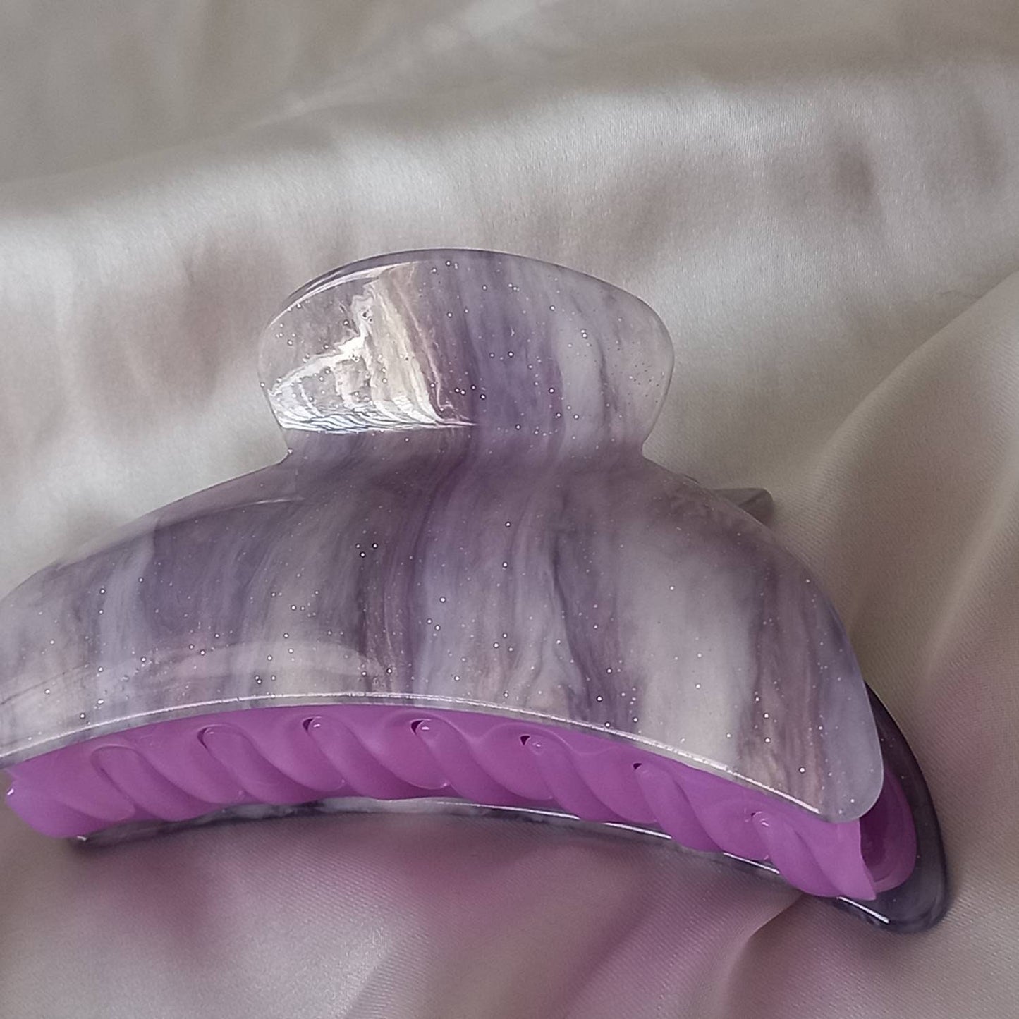 Purple Hair Clamp- Hair Clip, Purple Hair Accessories,Purple Hair Claw,Minimalistic Hair Clips,Funky Hair Clip,Purple Hair Clips In The UK