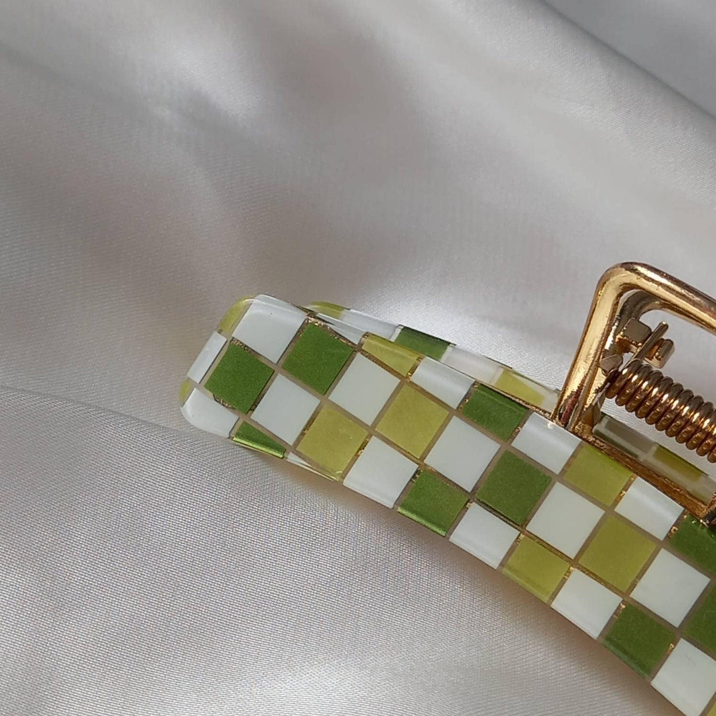 Green & White Retro Hair Clip - Green Hair Clip, Funky Hair Clip, 70's Accessories, Vintage Style Hair Clip, Green Hair Claw,White Hair Clip