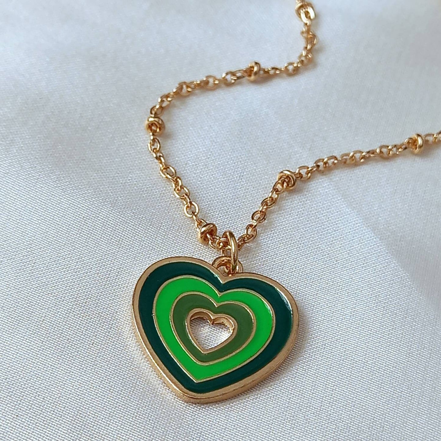 Green & Gold Retro Heart Necklace -  70's Style Necklace, Vintage Style, Hanging Jewellery, Accessories, Green Jewellery, Gold Necklace
