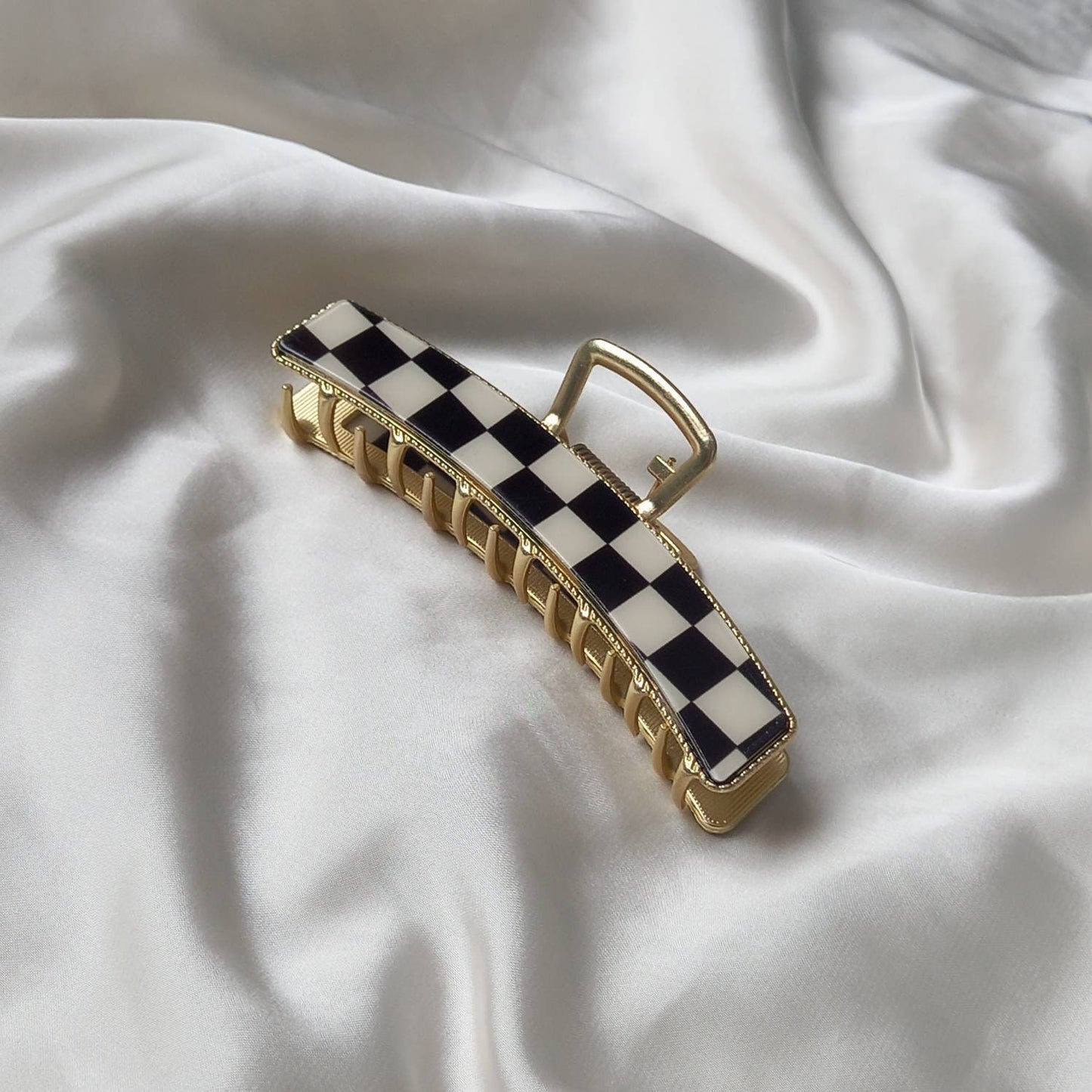 Black & White Retro Hair Clip - Black Hair Clip, Funky Hair Clip, 70's Accessories, Vintage Style Hair Clip, Checkered Hair Clips In The UK