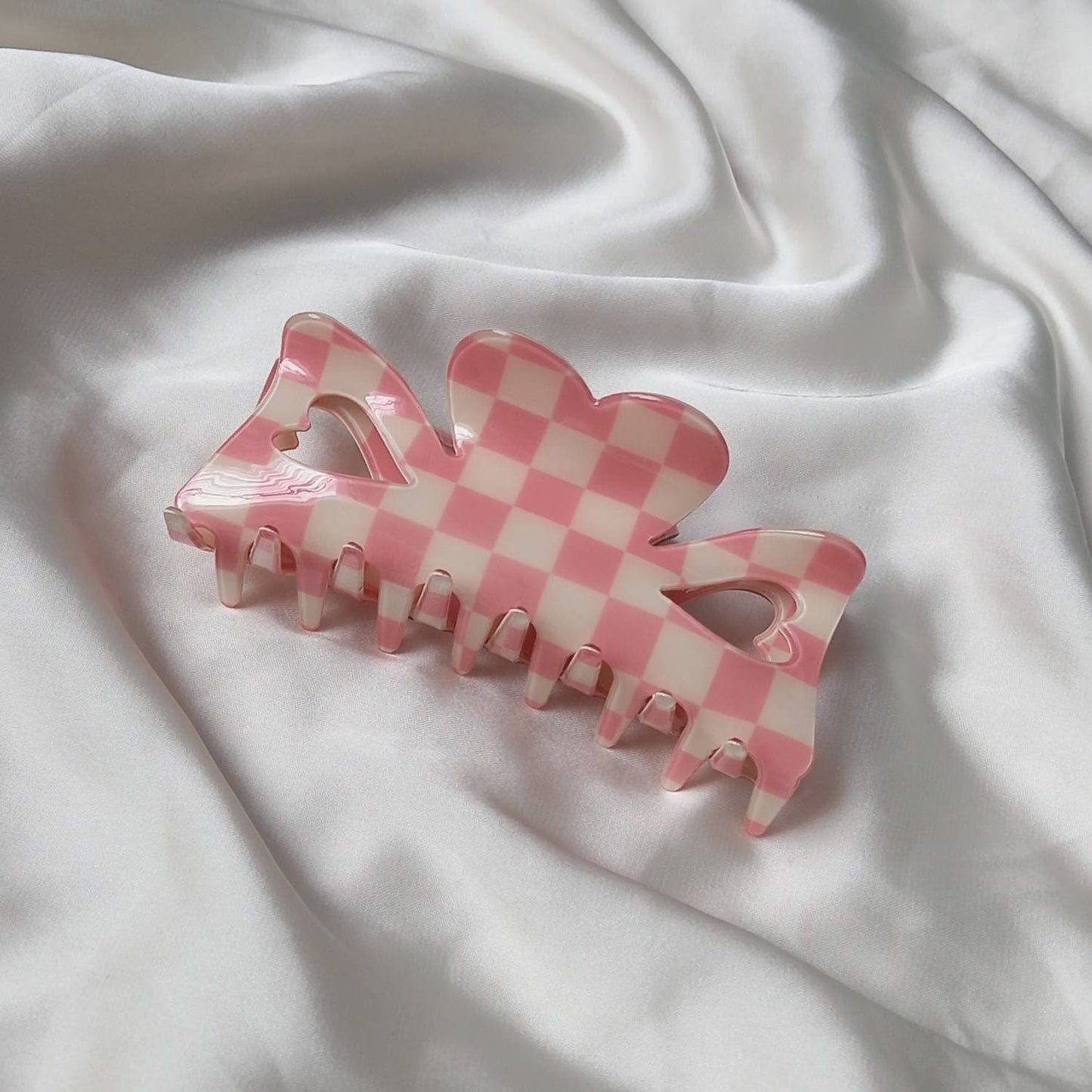 Pink & White Retro Heart Hair Clip - Pink Hair Clip,Funky Hair Clip,70's Accessories,Vintage Style Hair Clip,Checkered Hair Clips In The UK