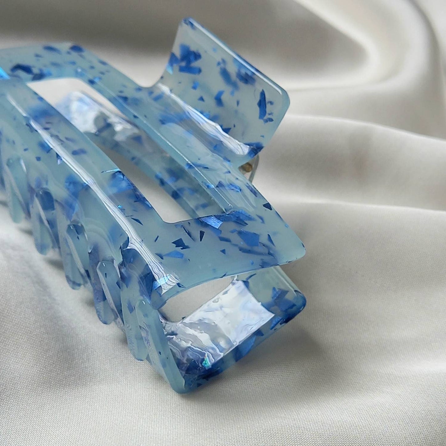 Blue Hair Clamp- Hair Clip, Blue Hair Accessories, Blue Hair Claw, Minimalistic Hair Clips, Funky Hair Clip, Blue Hair Clips In The UK