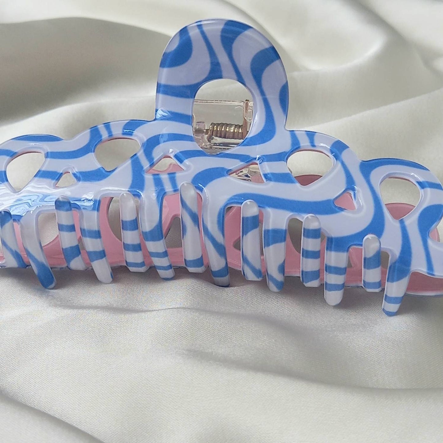 Blue & Pink Retro Hair Clip - Pink Hair Clip,Funky Hair Clip,70's Accessories,Wave Vintage Style Hair Clip,Wavy Hair Clips In The UK