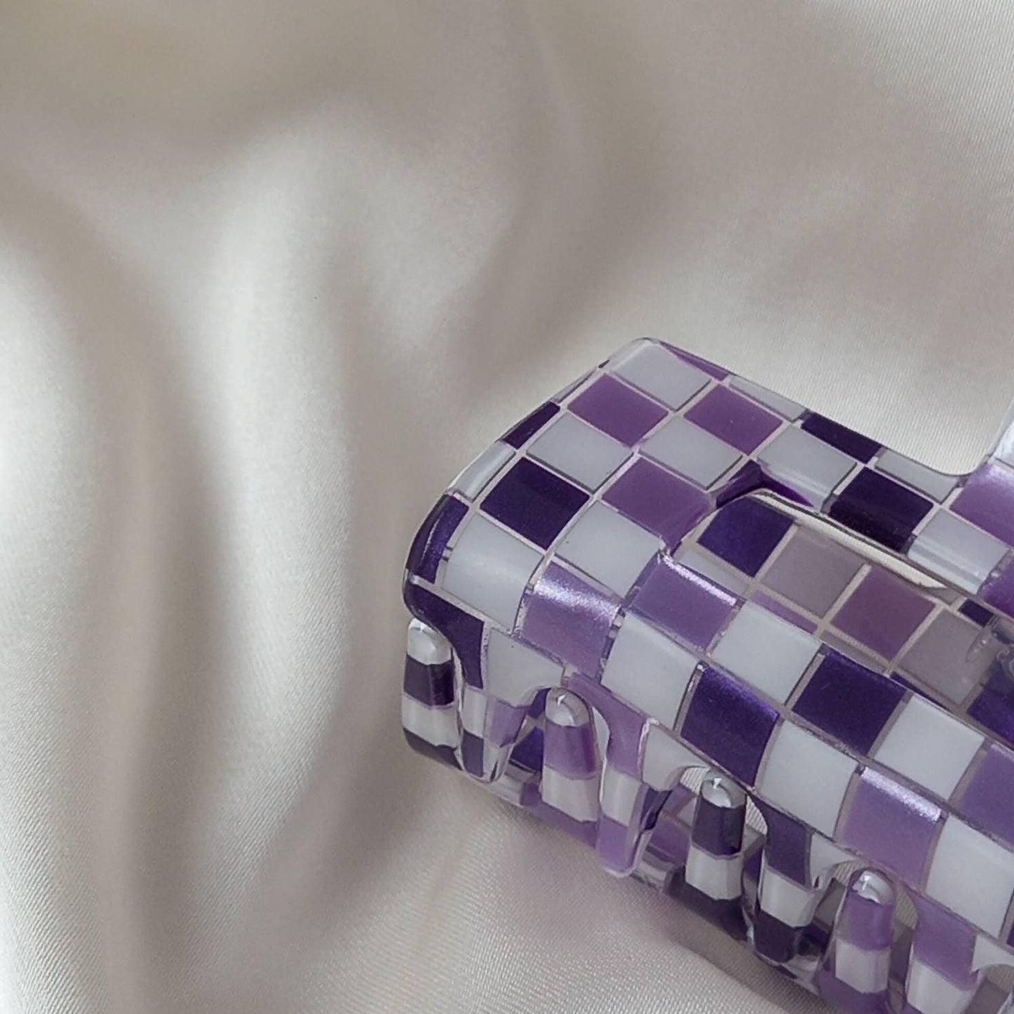 Purple & White Retro Hair Clip - Purple Hair Clip,Funky Hair Clip,70's Accessories,Vintage Style Hair Clip,Purple Hair Claw,White Hair Clip