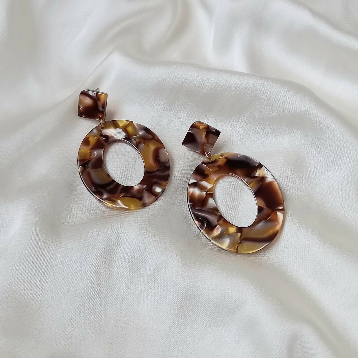 Brown Resin Drop Earrings -  Brown Earrings, Brown Jewellery, Orange Earrings, Retro Earrings, Chunky Earrings, Gold Earrings,Resin Earrings