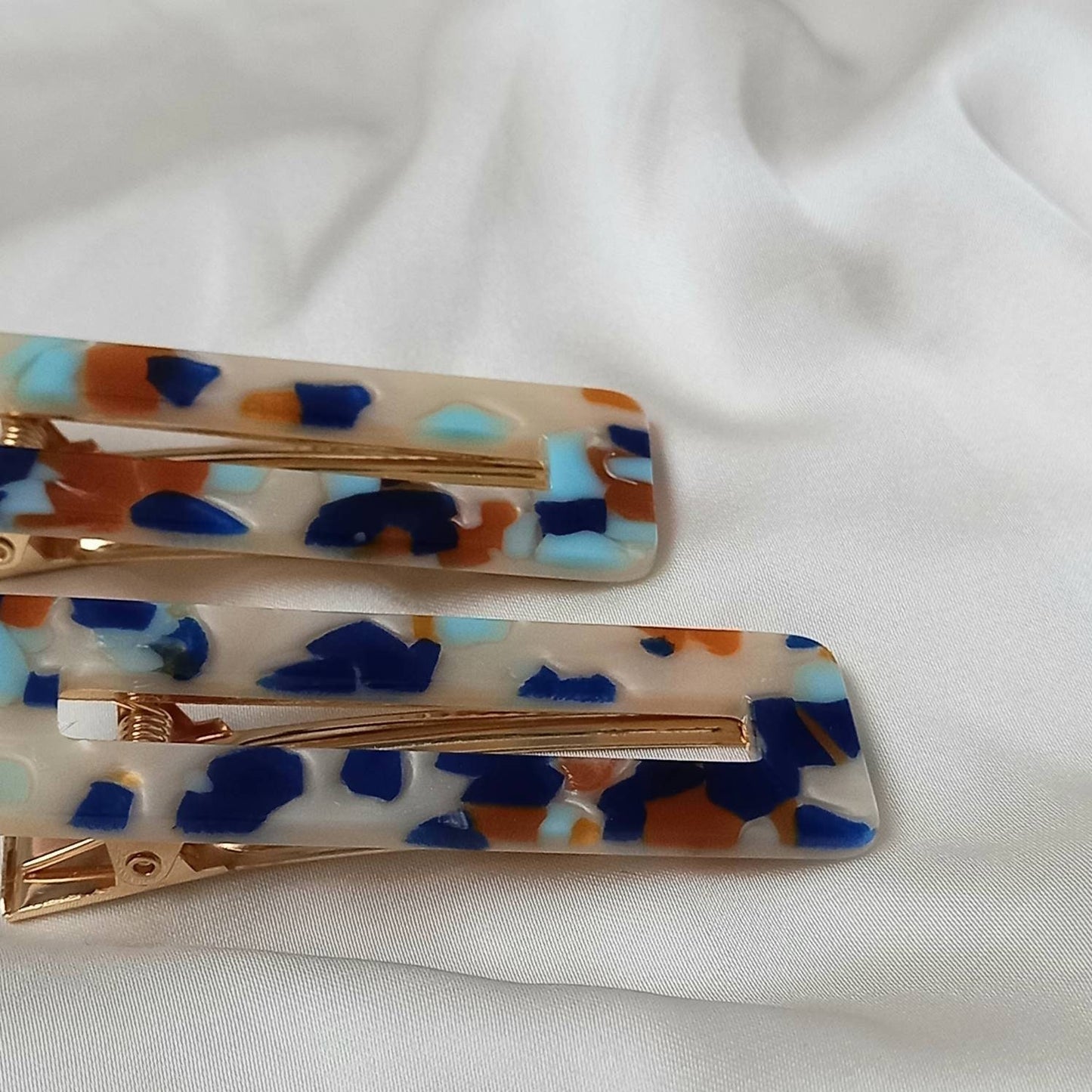 2 Retro Hair Clips - Hair Clip In The UK,Funky Hair,70's Accessories,Minimalistic Hair Clips,Neutral,Speckled Hair Clips,Blue & Orange