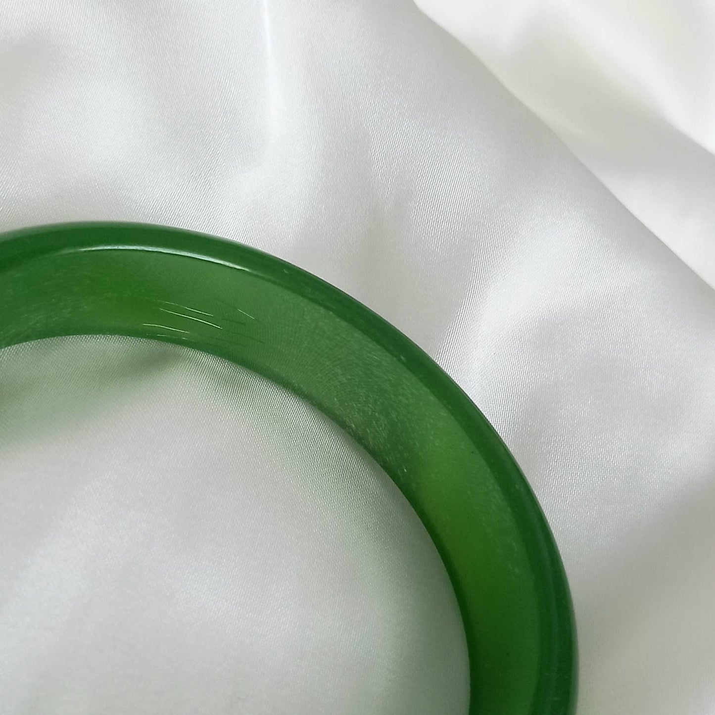 Chunky Green Resin Bracelet - Chunky Bracelet,Resin Bracelet,Dark Green Bracelet,Thick Bracelet,Chunky jewellery,Resin Jewellery In The UK