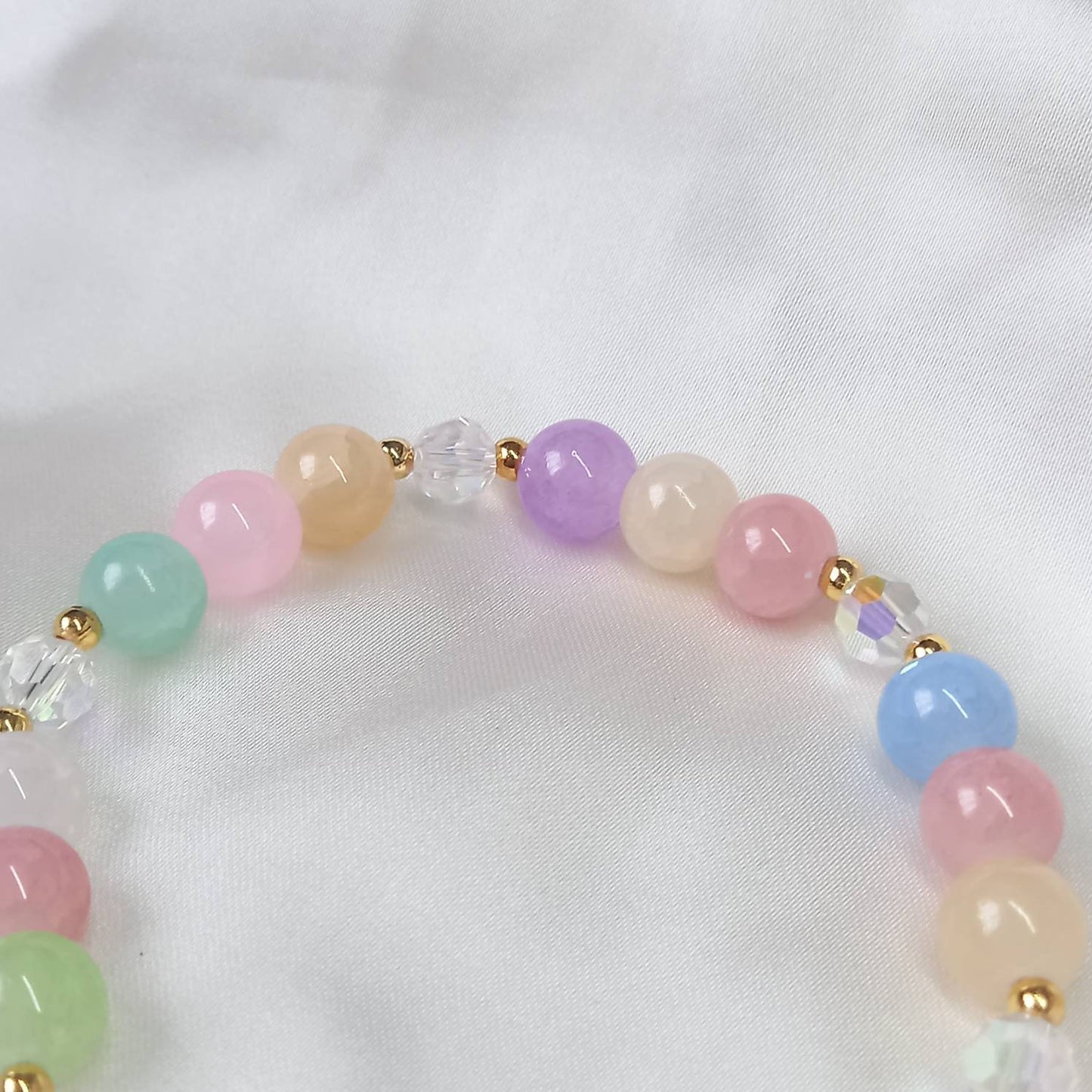 Pink Retro Heart Bead Charm Bracelet - Bead Jewellery,Pink Bracelets In The UK,Charm Bracelet,Bead Bracelets,Cute Bracelets,Pink Jewelley