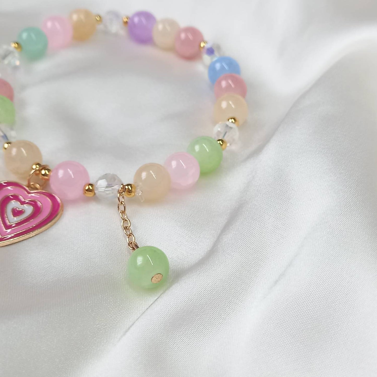 Pink Retro Heart Bead Charm Bracelet - Bead Jewellery,Pink Bracelets In The UK,Charm Bracelet,Bead Bracelets,Cute Bracelets,Pink Jewelley