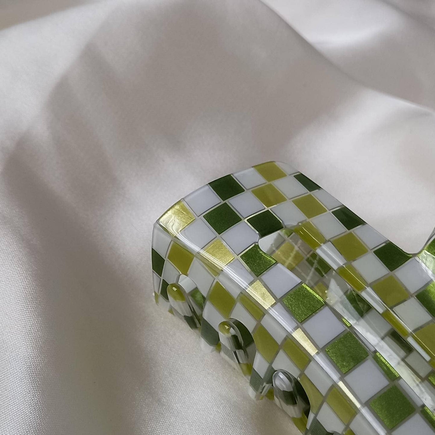 Large Green & White Retro Hair Clip - Green Hair Clip, Funky Hair Clip, 70's Accessories, Vintage Style Clip,Green Hair Claw,White Hair Clip