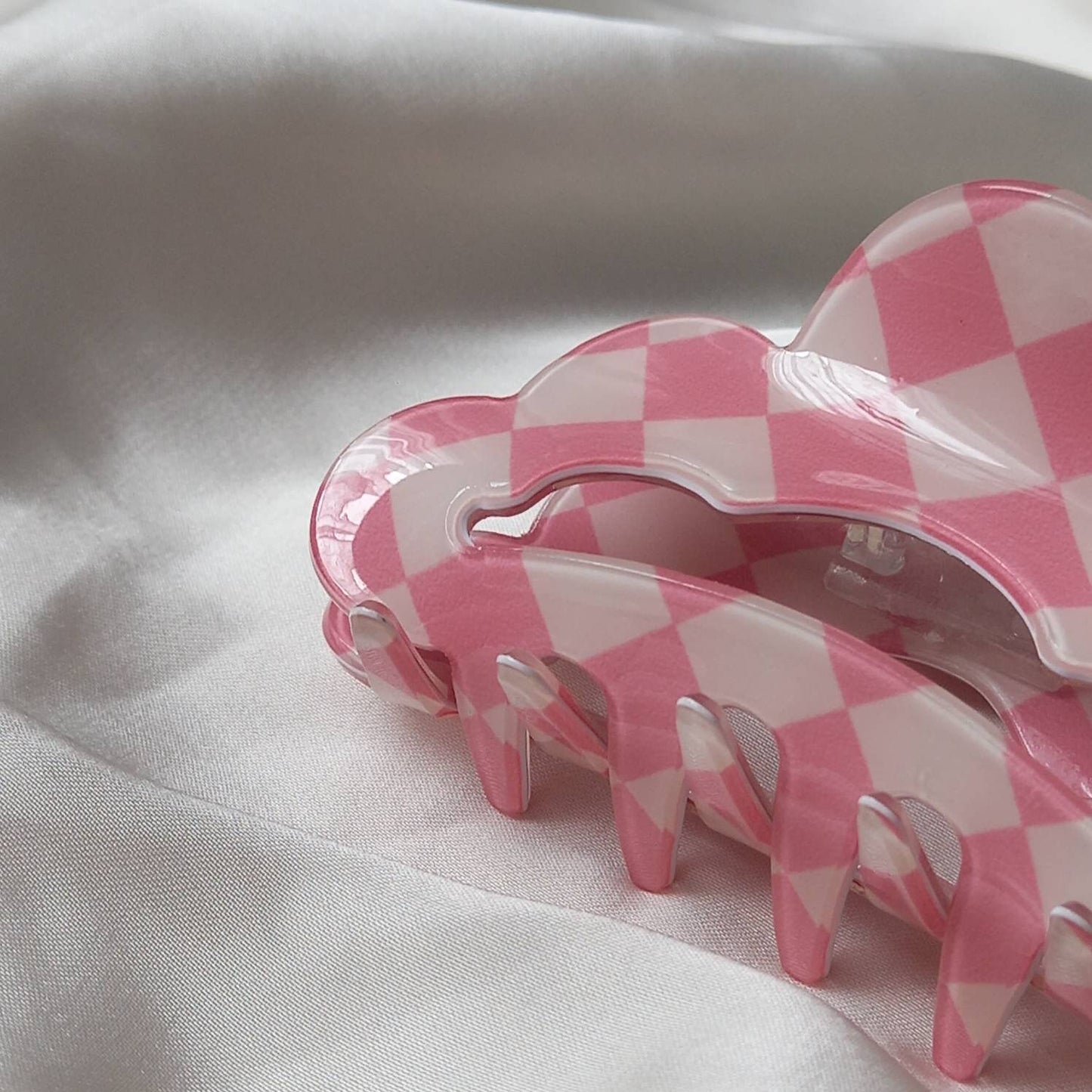 Pink & White Retro Cloud Hair Clip - Pink Hair Clip,Funky Hair Clip,70's Accessories,Vintage Style Hair Clip,Checkered Hair Clips In The UK