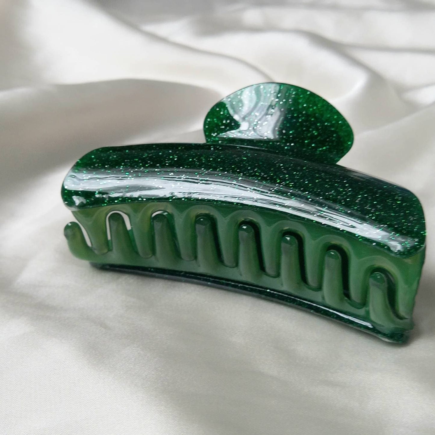 Green Glitter Hair Clamp- Hair Clip, Green Hair Accessories, Green Hair Claw, Minimalistic Hair Clips, Funky Hair Clip, Hair Clips In The UK