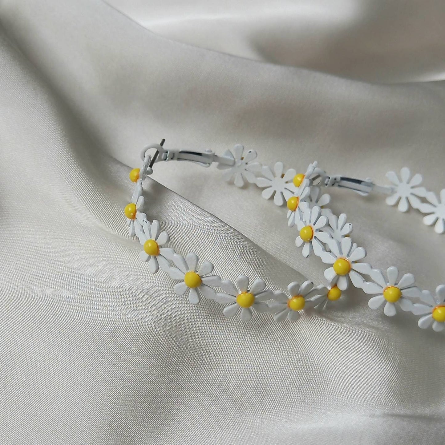 Daisy Hoop Earrings - Lightweight Hoop EarringsFlower Earrings,Hoop Earrings,Cute Earrings,Daisy Earrings,Flower Jewellery In The UK