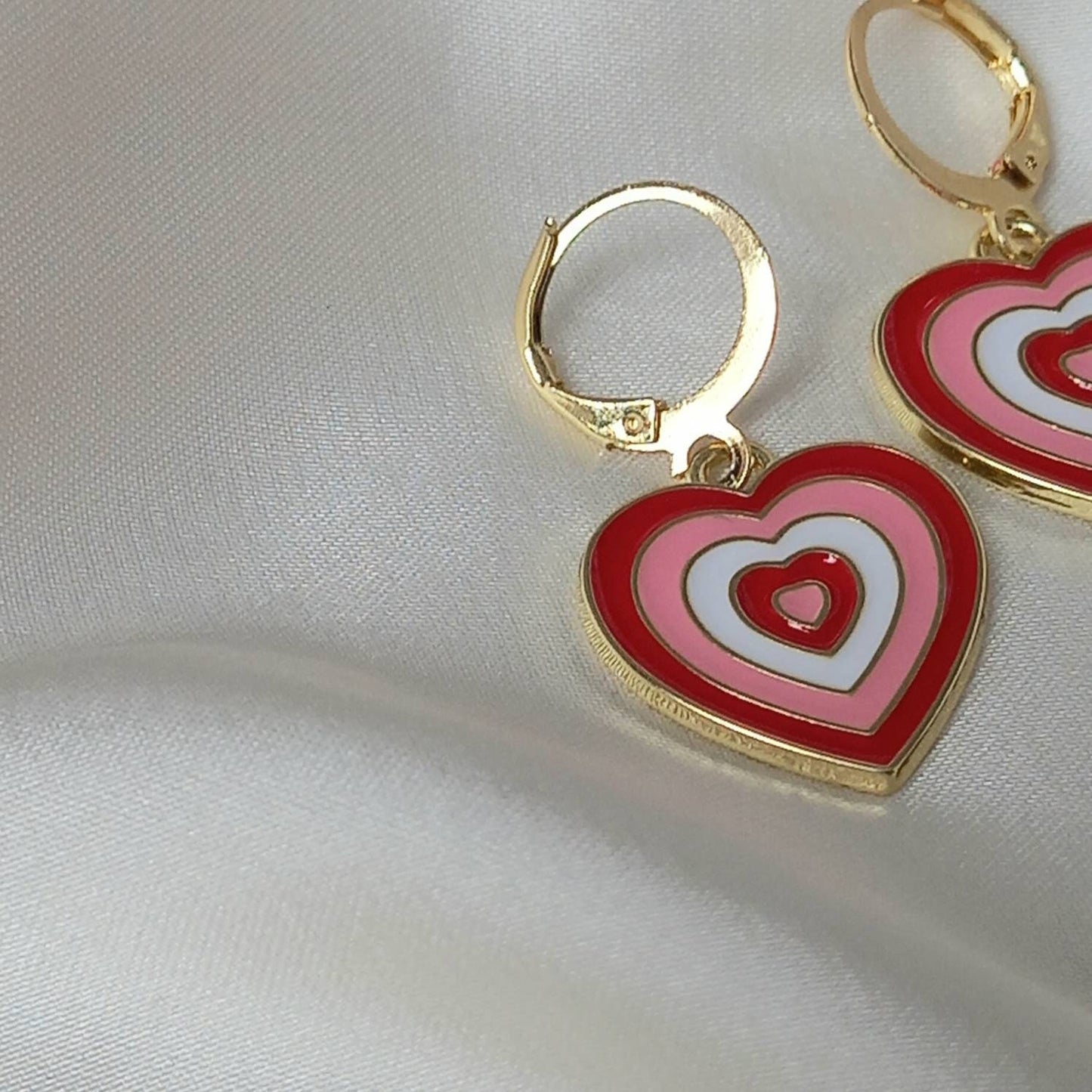 Pink & Gold Retro Heart Drop Earrings -  70's Style Earrings, Vintage Style, Hanging Jewellery,Accessories,Pink Jewellery,Gold Earrings