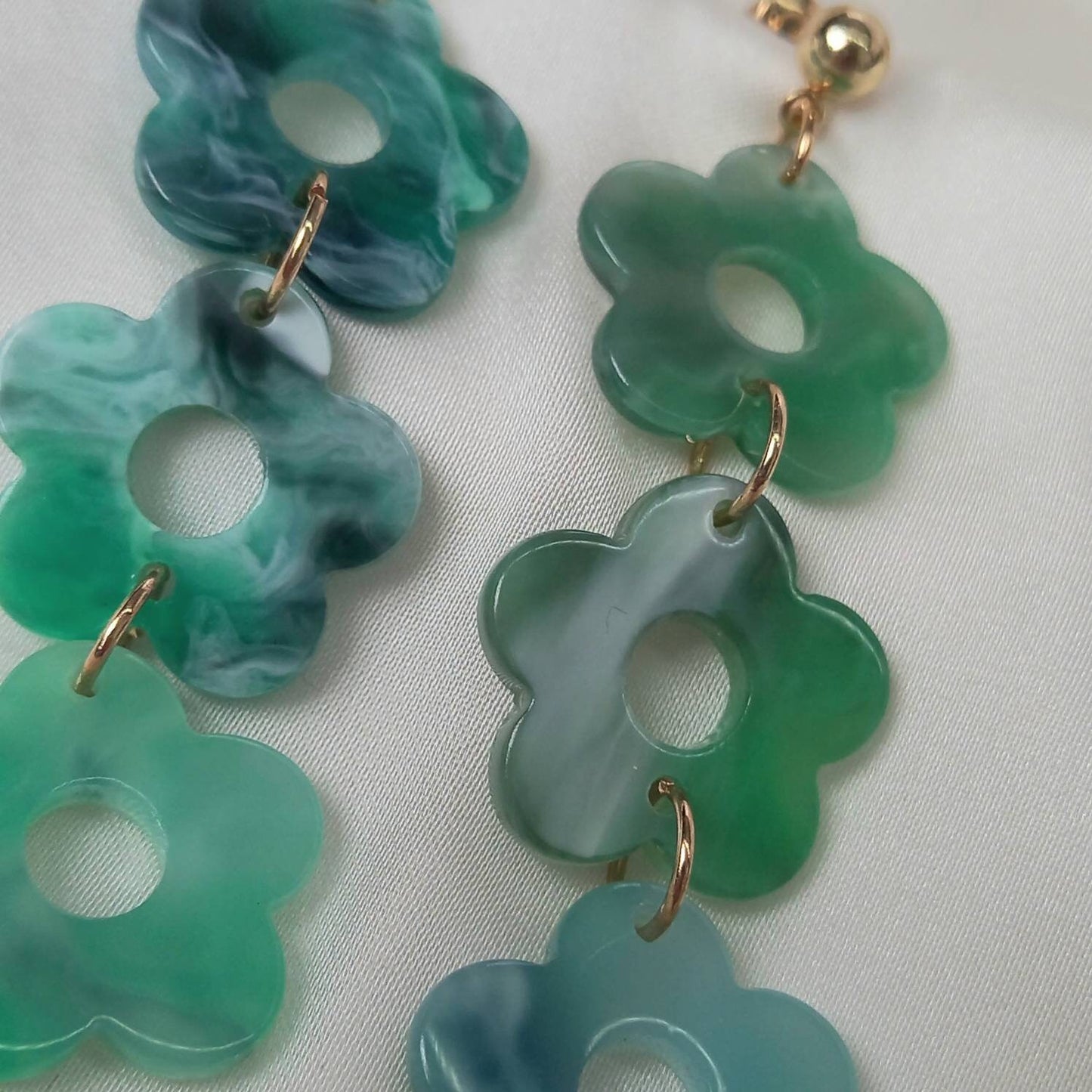 Green & Gold Flower Drop Earrings - Green Flower Earrings In The UK,Flower Jewlellery In The UK,Retro Earrings,70's Earrings,Green Earrings
