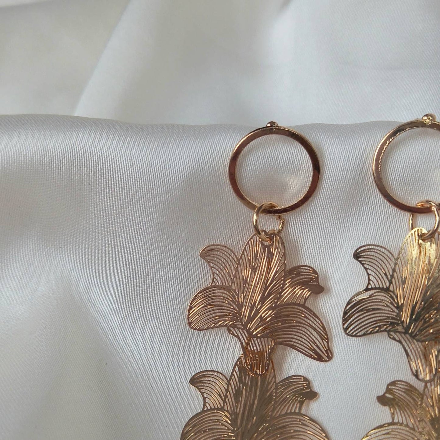 Gold Flower Drop Earrings -  Flower Earrings, Flower Jewellery, Floral, Delicate Earrings,Gold Earrings In The UK,Gold Jewellery In The UK