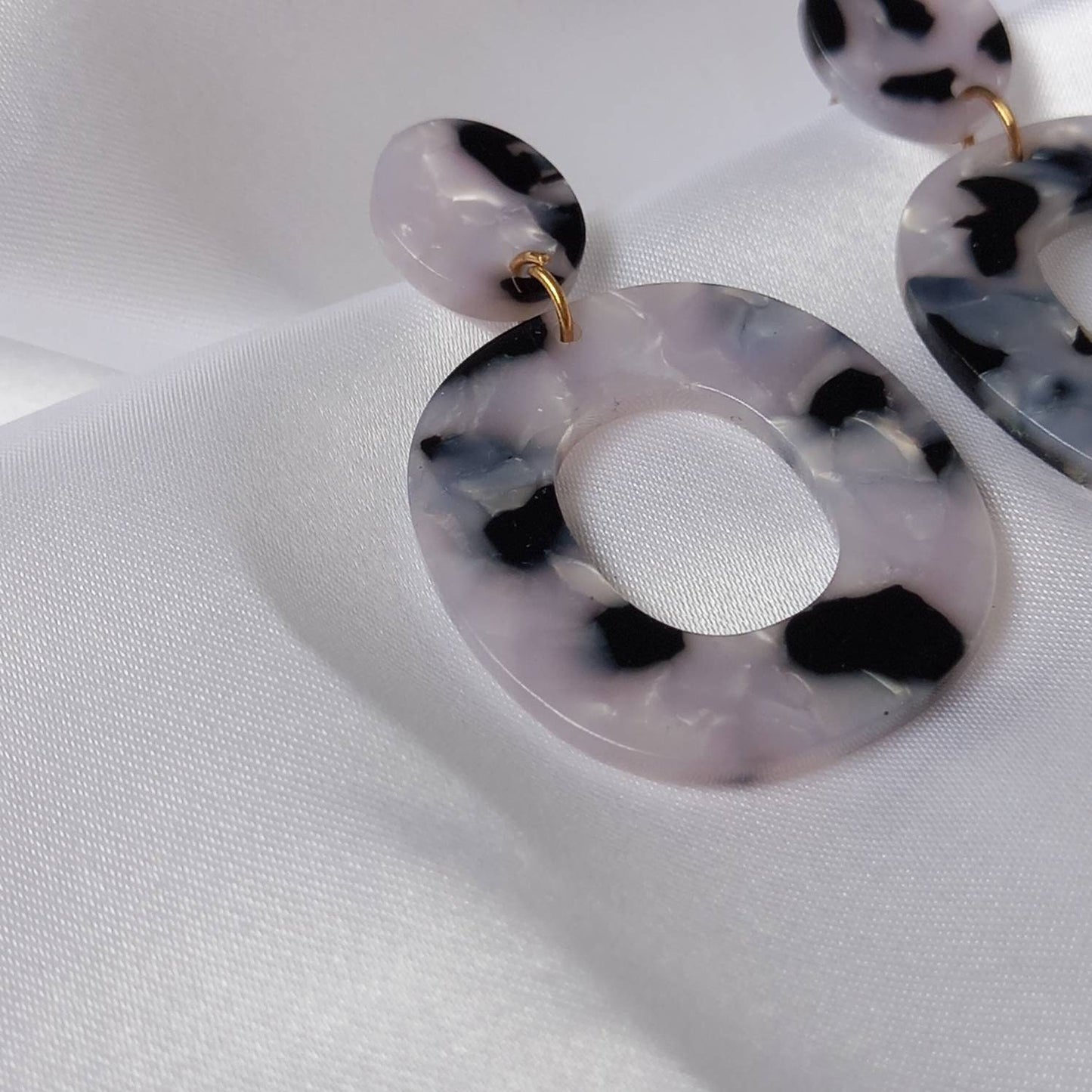 White Resin Drop Earrings -  Speckled Earrings,White & Black Earrings In The Uk,White Jewellery,Gold Earrings,Black Resin Earrings In the UK