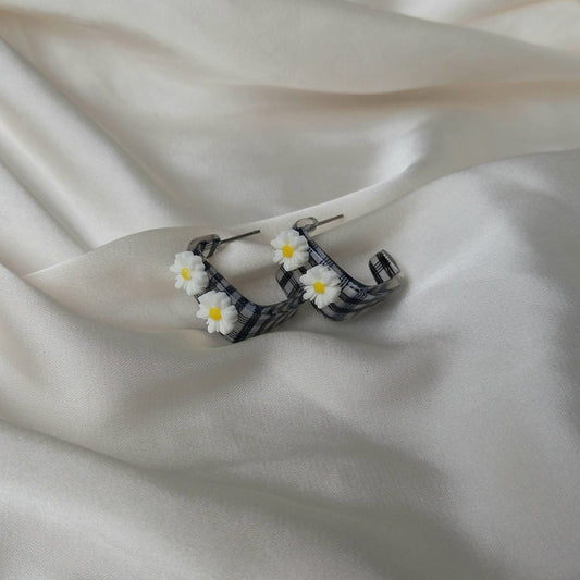 Daisy Square Hoop Earrings - Flower Earrings,Checkered Earrings, Square Hoops, Funky Hoop Earrings, Retro Hoop EarringsFlower Jewlellery