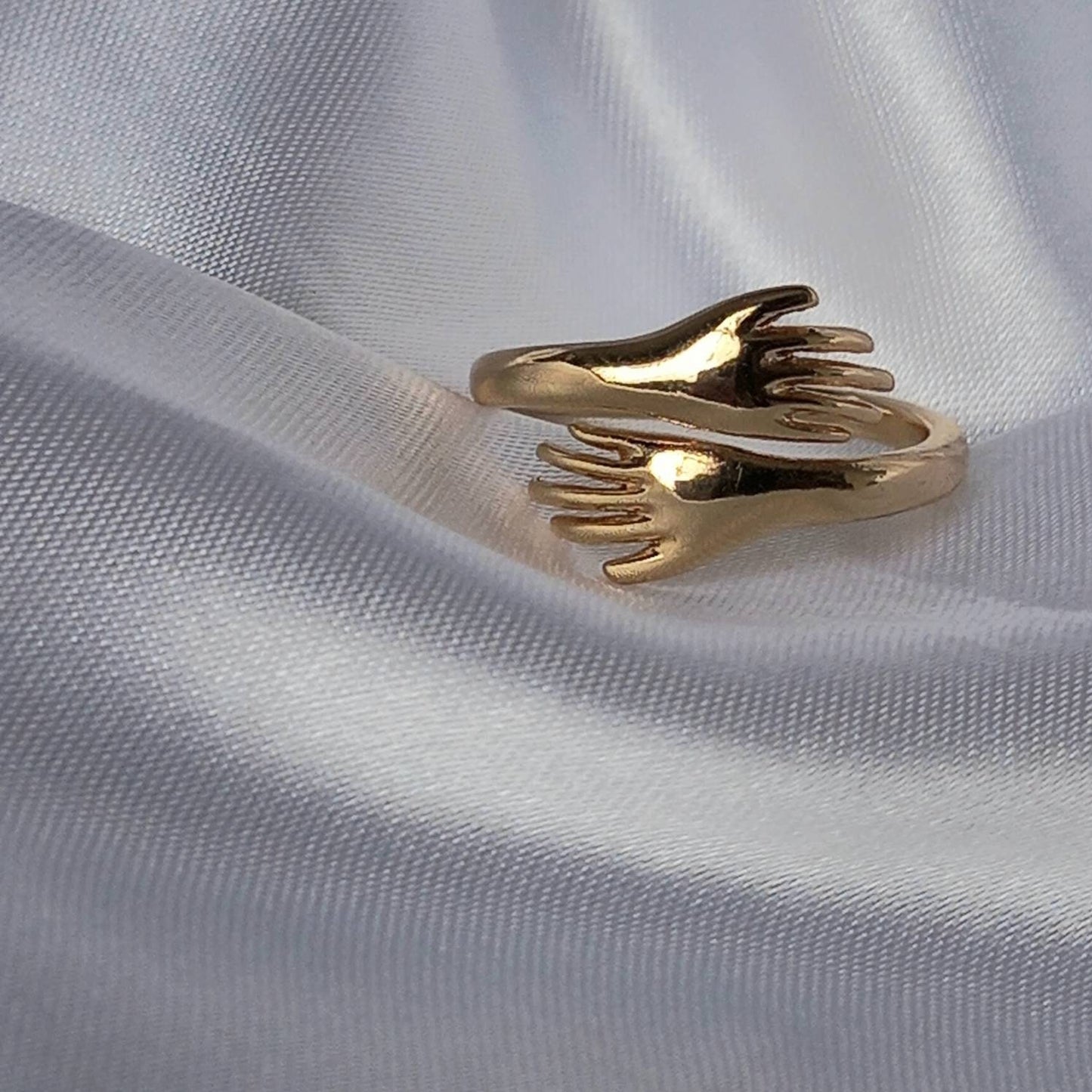Gold Plated Hands Ring - Gold Hug Ring,Gold Rings In The UK,Gifts For Her,Hugging Hand Ring,Minimalist Ring,Friendship,Wrap Adjustable Ring