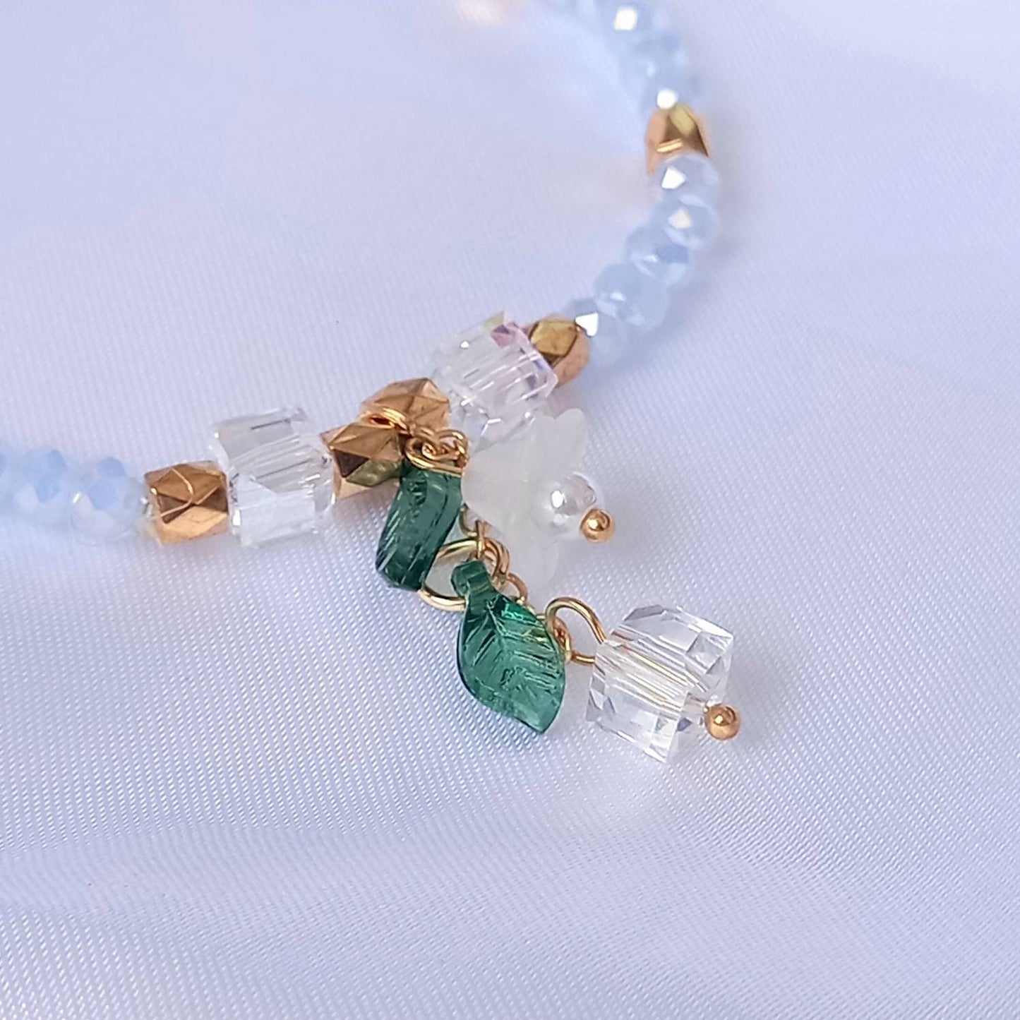 Blue Floral Bead Charm Bracelet - Bead Jewellery,Blue Bracelet,Charm Bracelet,Bead Bracelet,Classy Bracelet,Cute Bracelet,Blue Jewelley