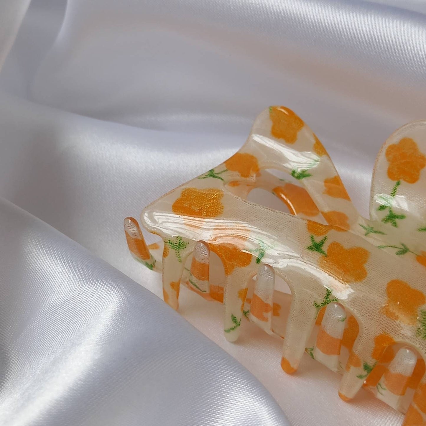 Large Orange Flower Hair Claw- Orange Hair Clip,Hair Accessories,Orange Hair Claw,Flower Hair Clips,Funky Hair Clip,Hair Clips In The UK