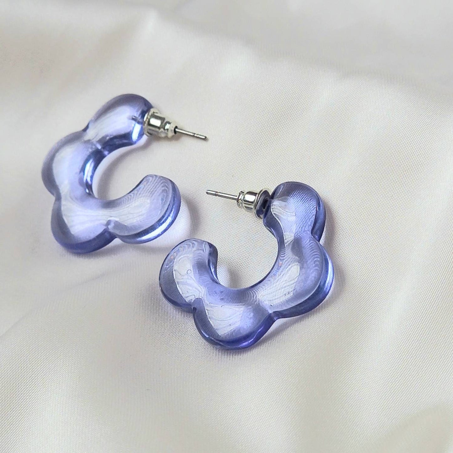 Blue Flower Drop Earrings - Blue Flower Earrings In The UK,Flower Jewlellery In The UK,Retro Earrings,70's Earrings,Blue Earrings, Floral