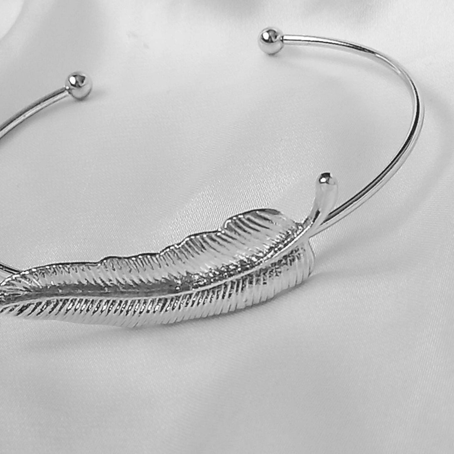 Silver Feather Bangle Bracelet-Silver Jewellery,Silver Bangle,Bangle Jewellery,Minimal Bangle Bracelet,Gift For Her,Silver Bangles In The UK