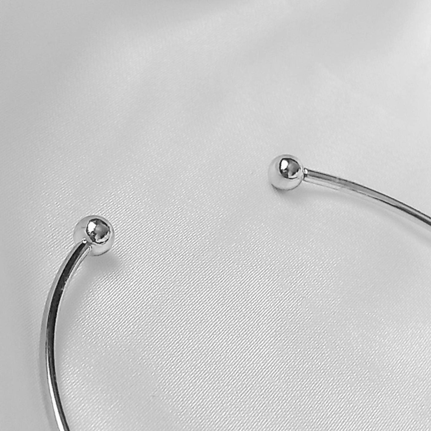 Silver Feather Bangle Bracelet-Silver Jewellery,Silver Bangle,Bangle Jewellery,Minimal Bangle Bracelet,Gift For Her,Silver Bangles In The UK