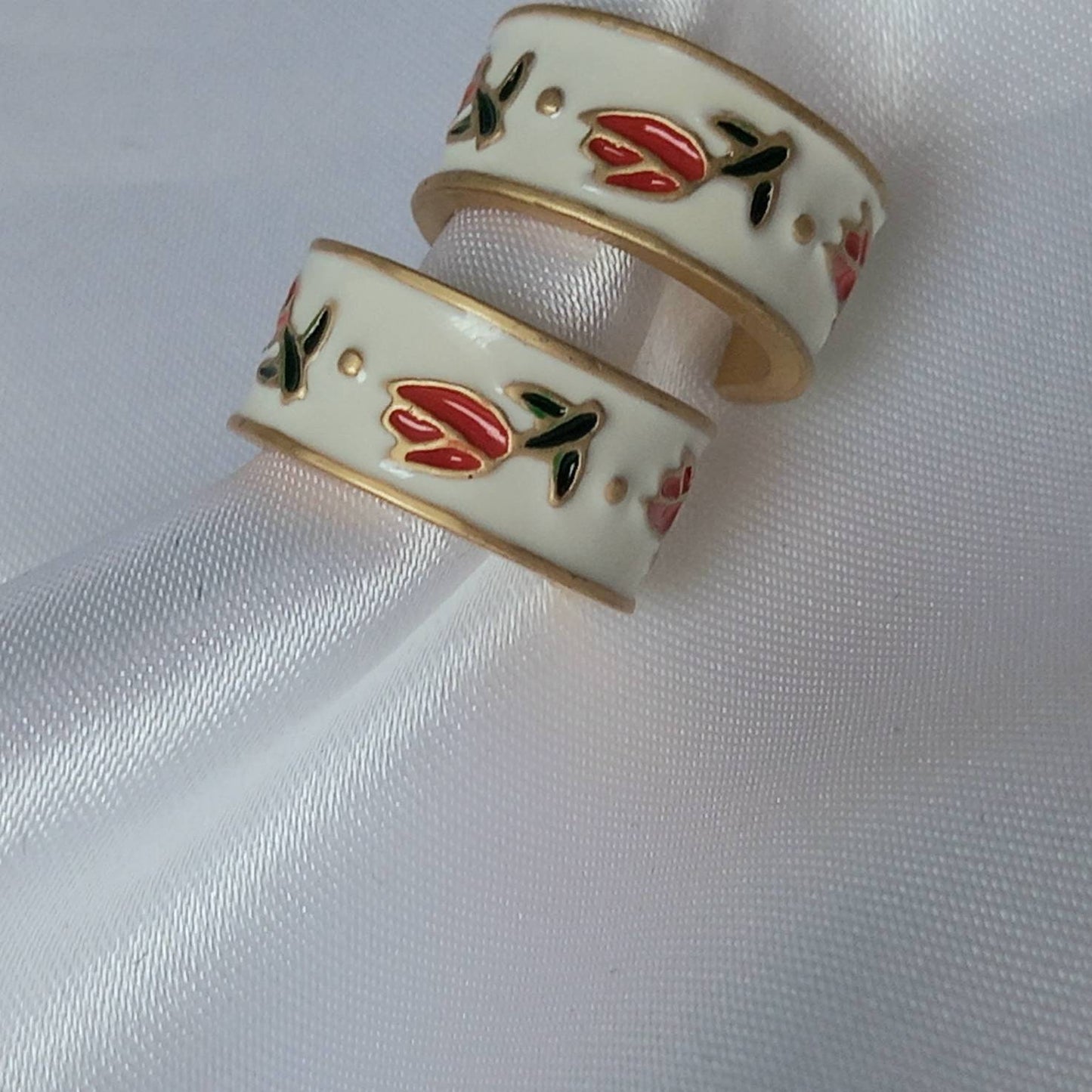 Red Flower Hoop Earrings - Flower EarringsIn The UK,Flower Jewellery In The UK,Vintage Style Earrings,Tulip Earrings,Tulip Jewellery