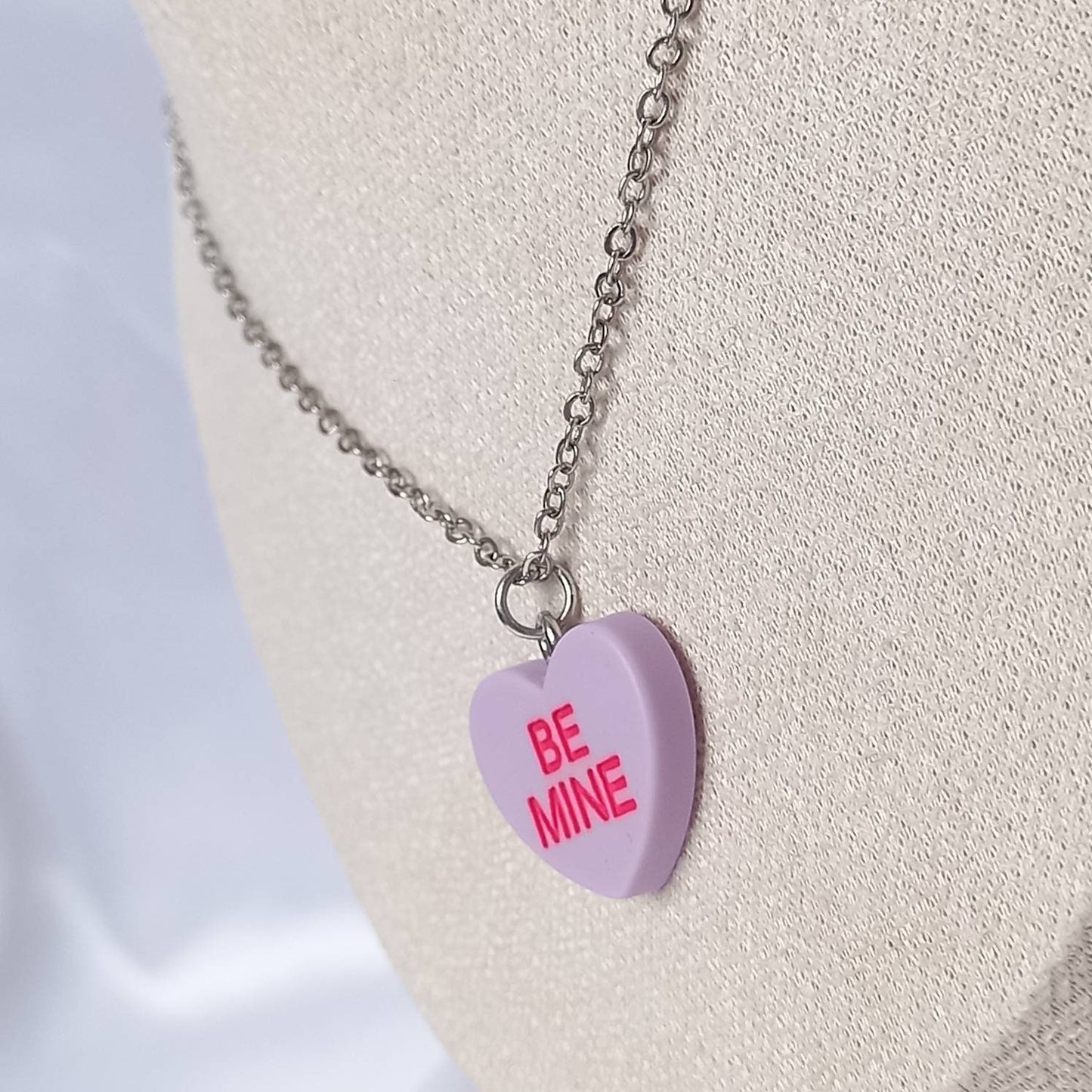 Purple & Silver Retro Heart Necklace - Purple Jewellery,Silver Necklaces In The UK, Lilac Necklace, Heart Necklaces,70's Style Necklace