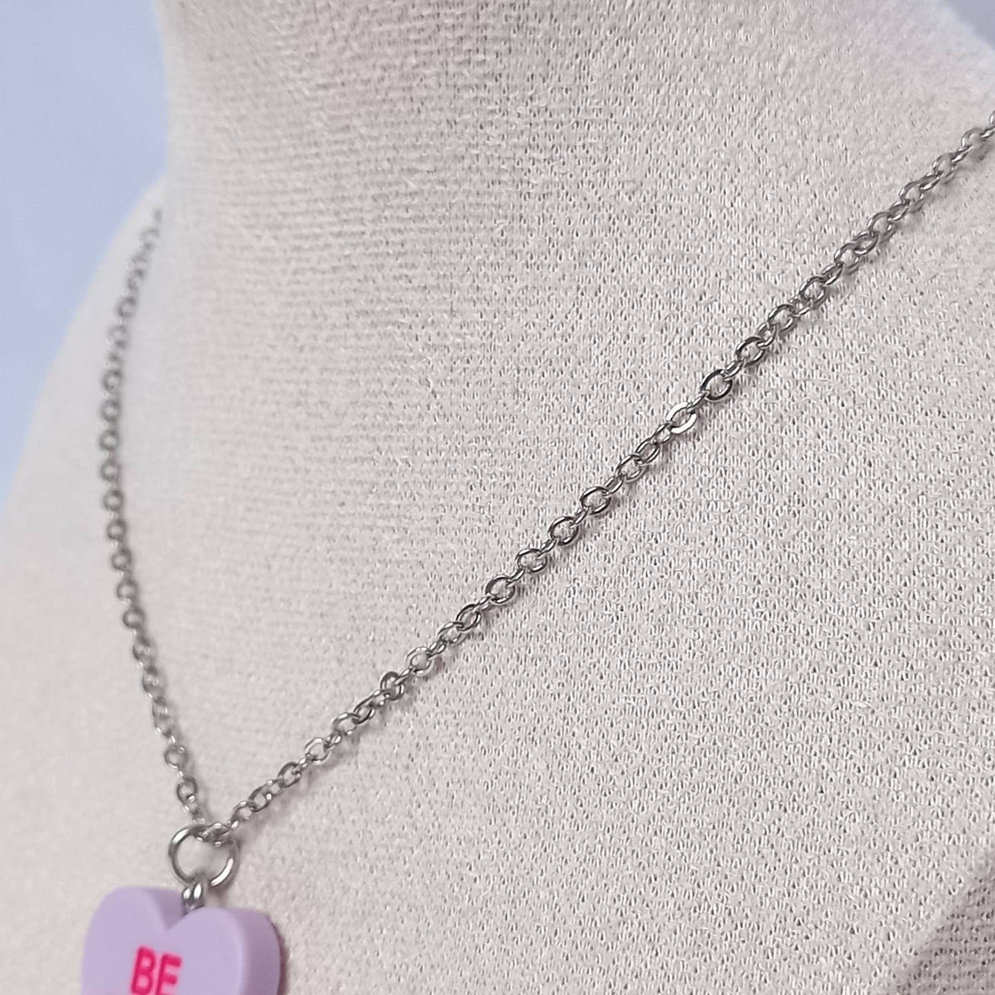 Purple & Silver Retro Heart Necklace - Purple Jewellery,Silver Necklaces In The UK, Lilac Necklace, Heart Necklaces,70's Style Necklace