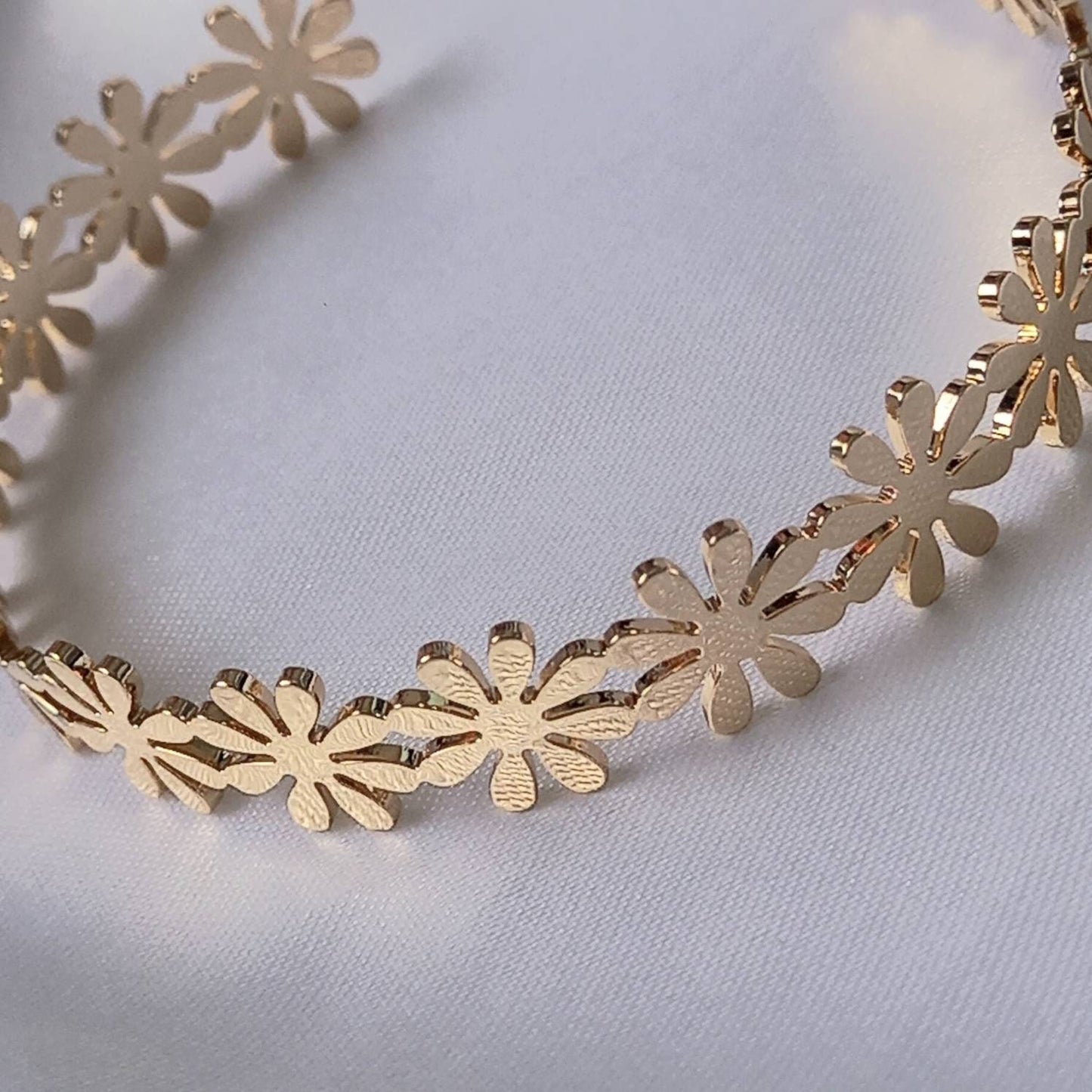 Gold Flower Bangle Bracelet - Gold Jewellery,Gold Bangle,Flower Bangle Jewellery,Floral Bangle Bracelet,Gift For Her,Gold Bangles In The UK